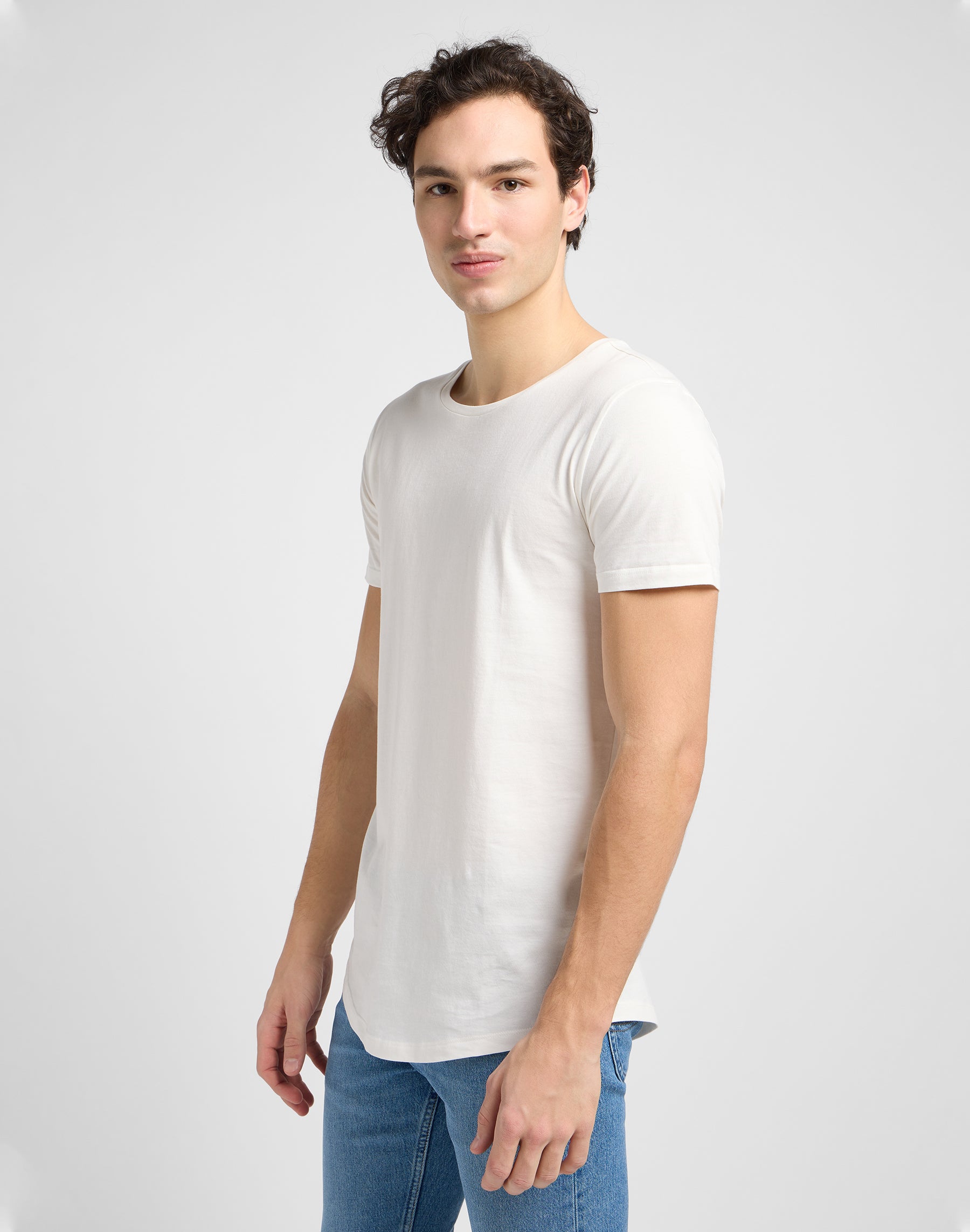 T-shirt sagomata in T-shirt Cloud Dancer Lee
