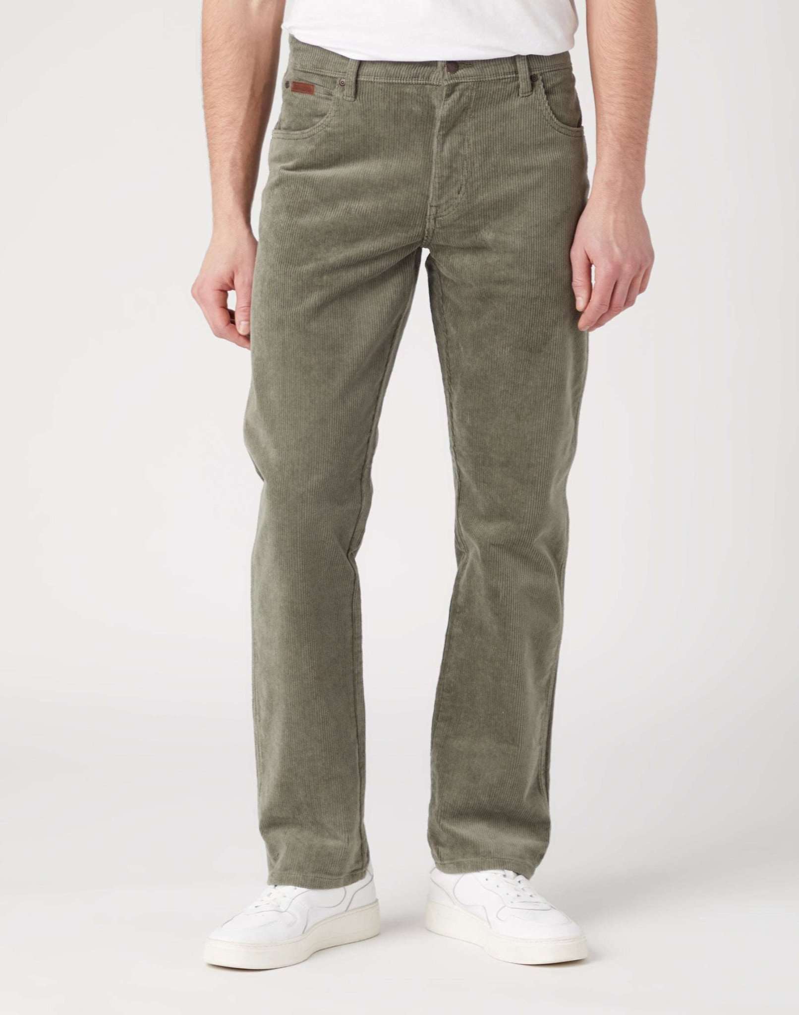 Pantaloni a coste Texas in Dusty Olive Wrangler