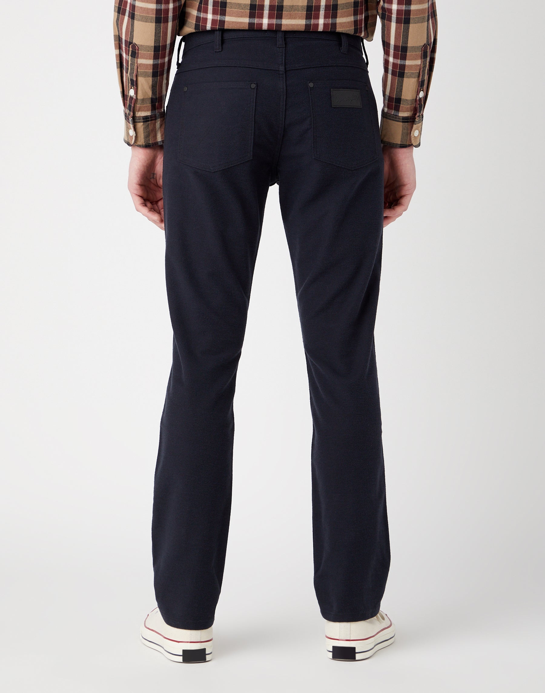 Greensboro Low Stretch in Nero Pantaloni Wrangler