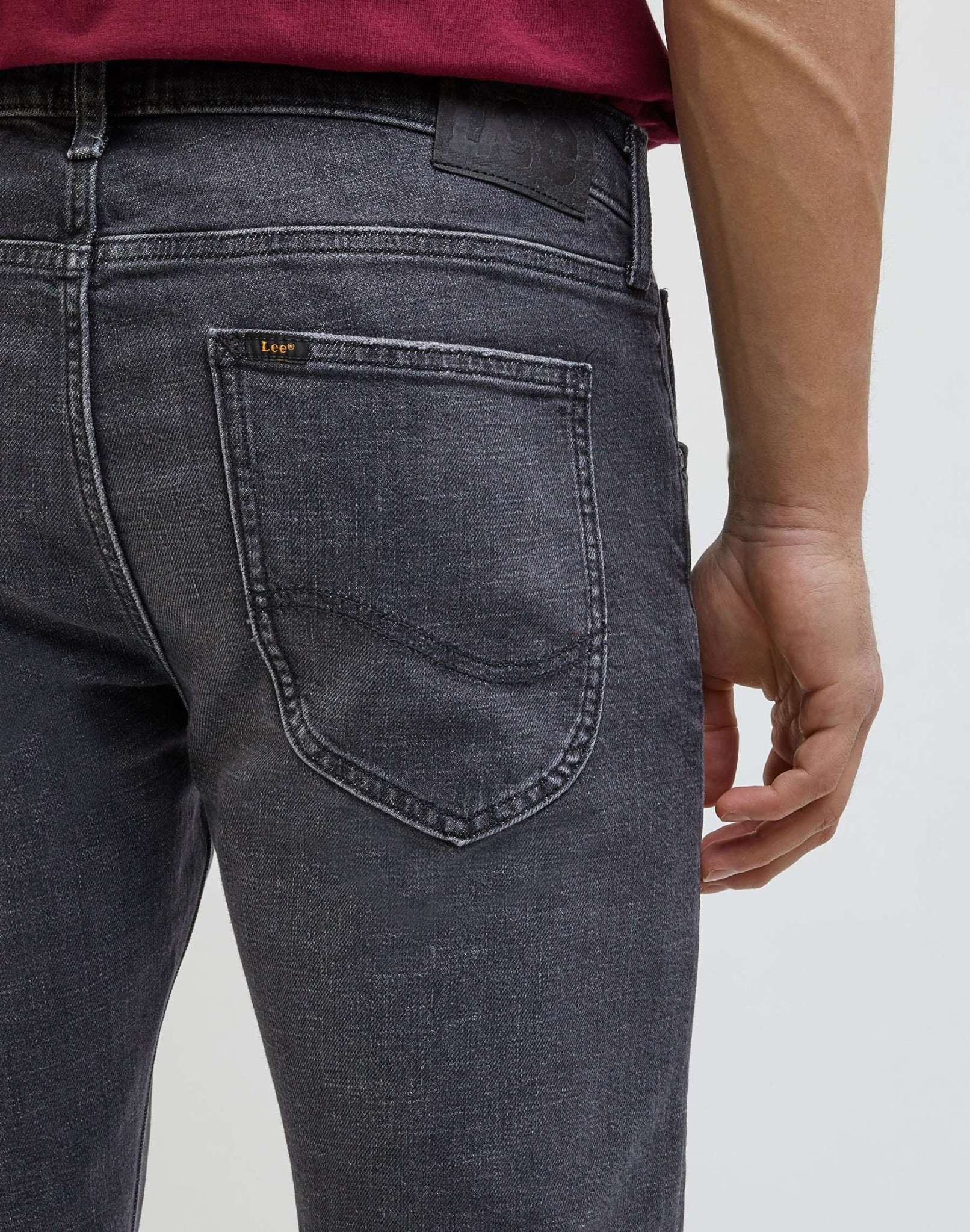 Luke in jeans Eclipse Lee