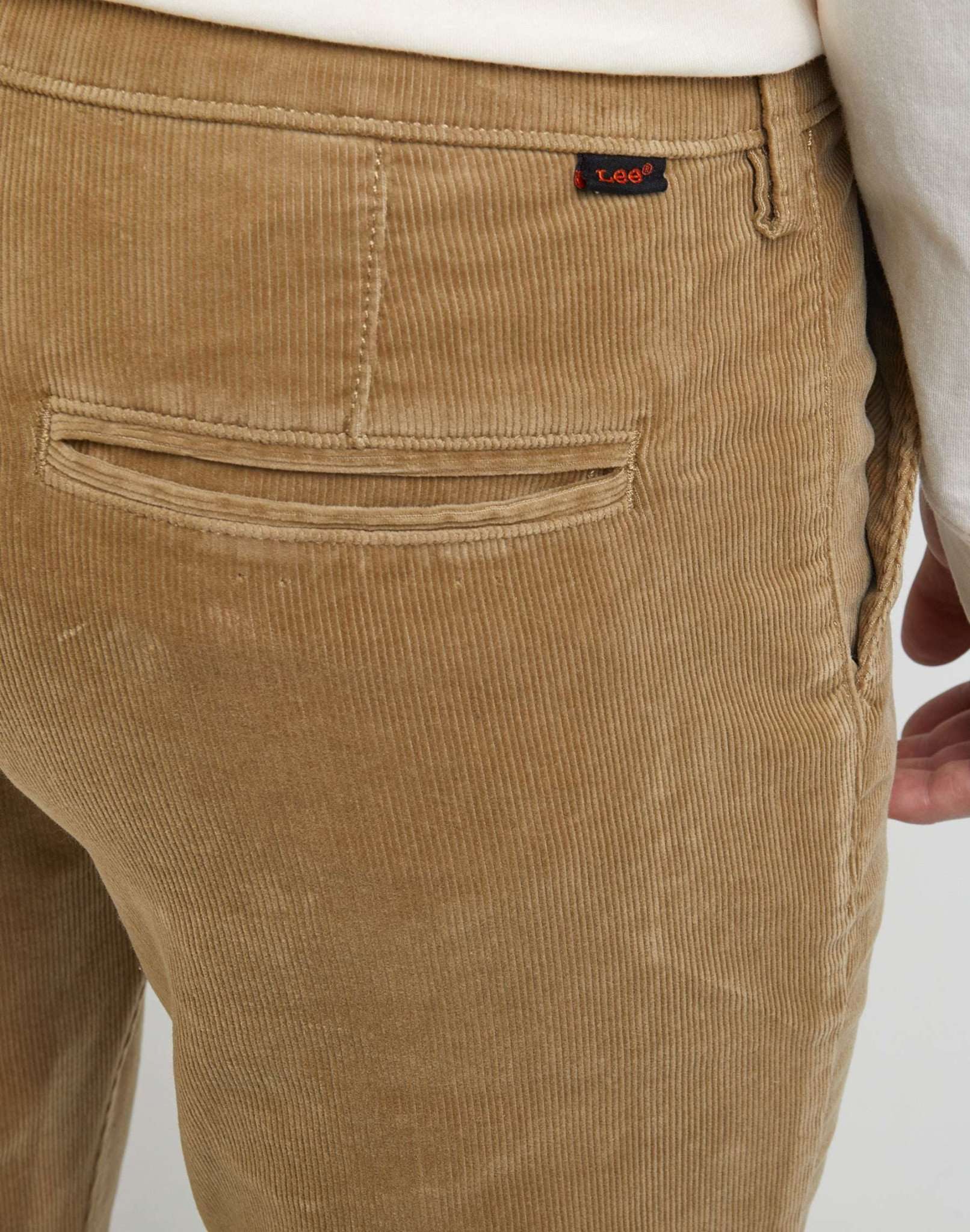 Pantaloni slim Chino in velluto a coste color argilla Lee