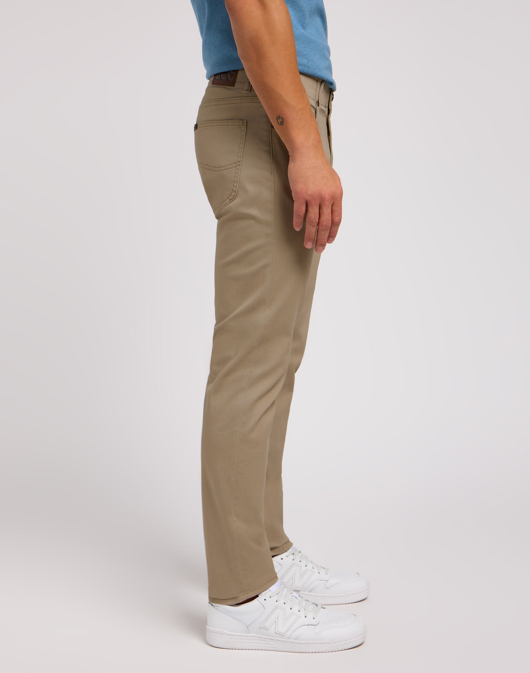 Pantaloni slim fit MVP in marrone fulvo Lee