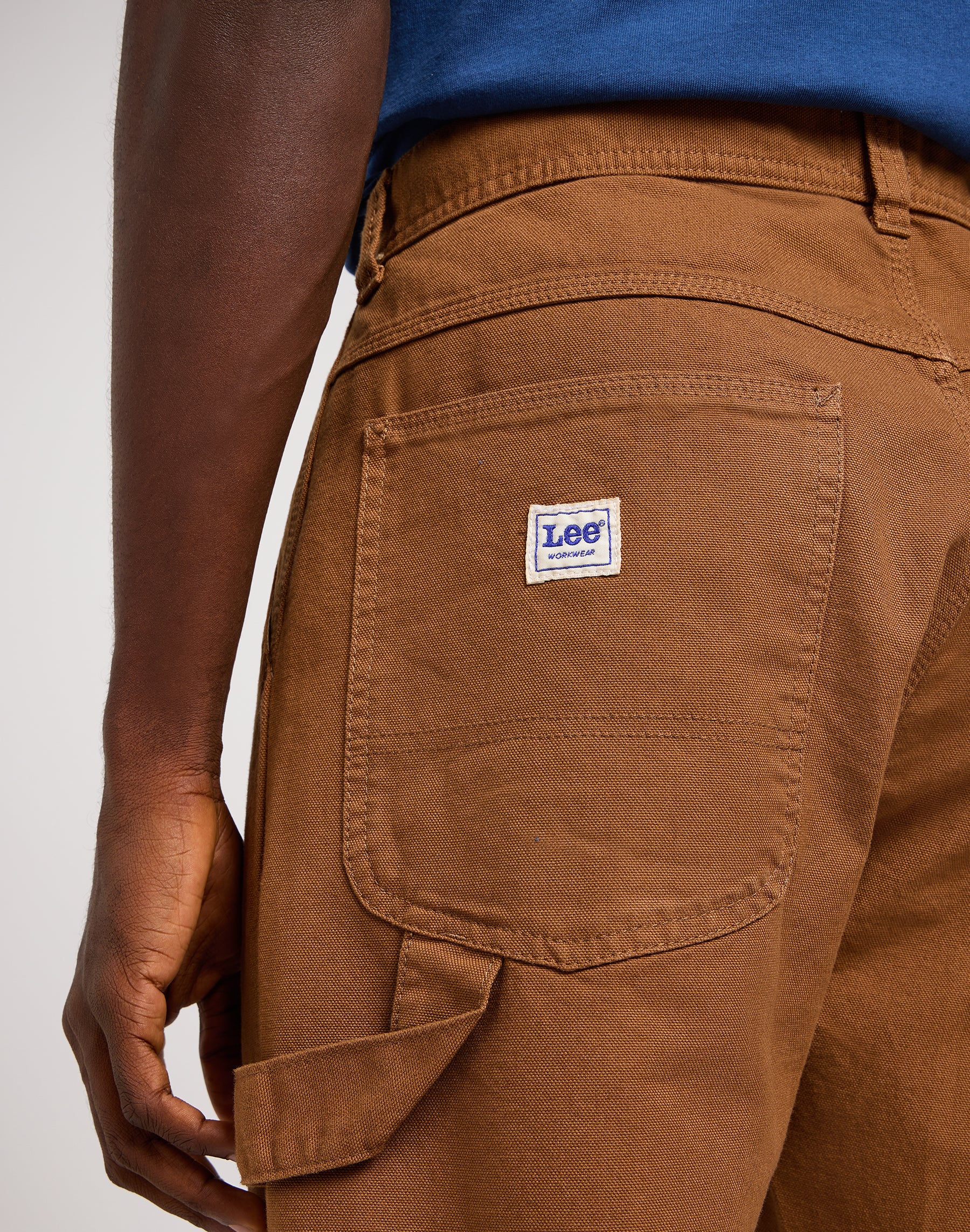 Falegname in pantaloni a ghianda Lee