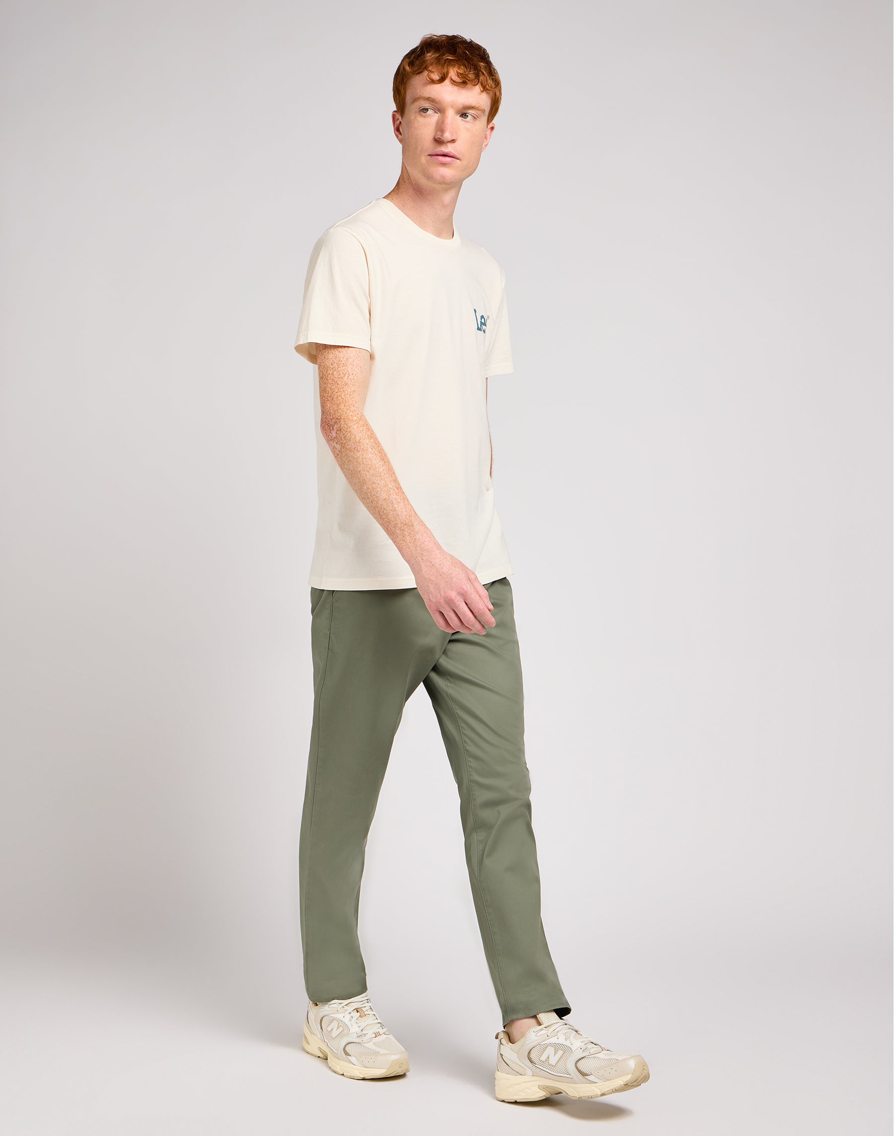 Pantaloni chino slim in Olive Grove Lee