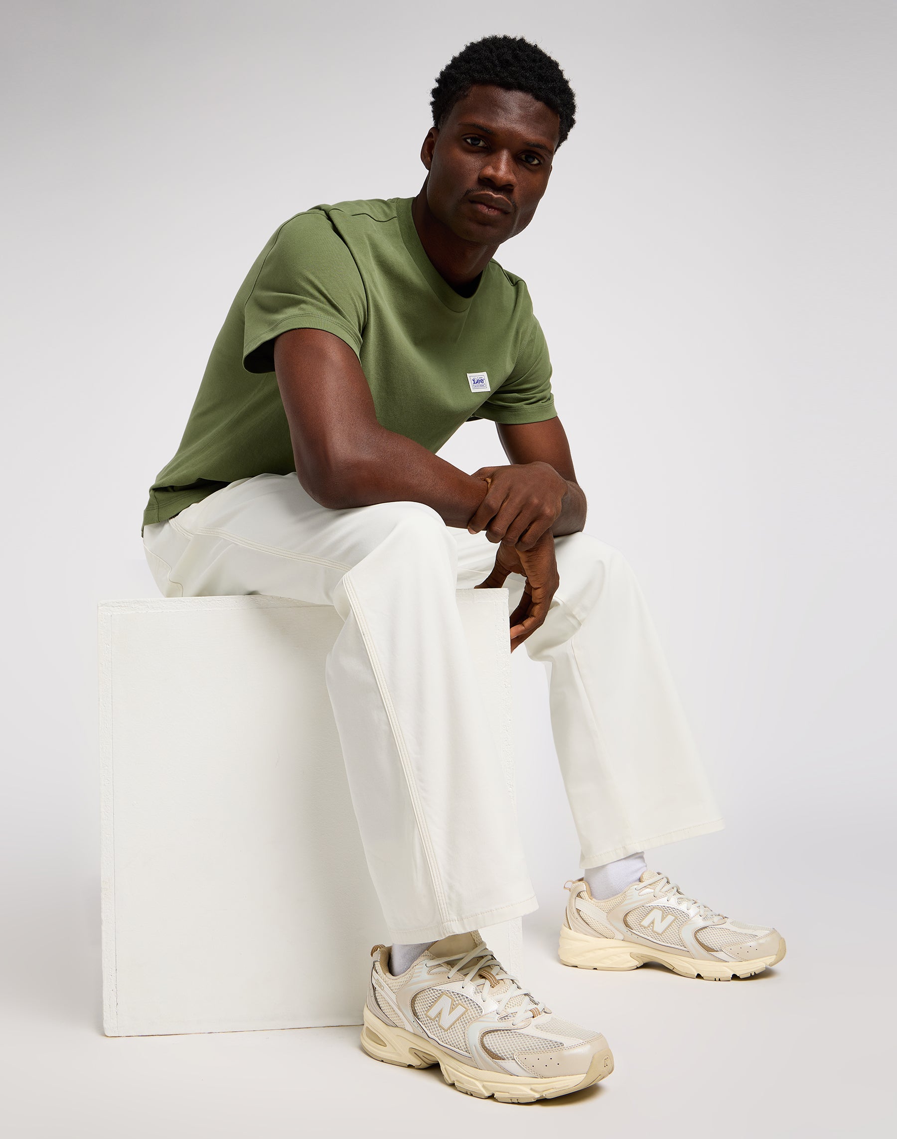 Pantaloni chino da lavoro in ecru Lee