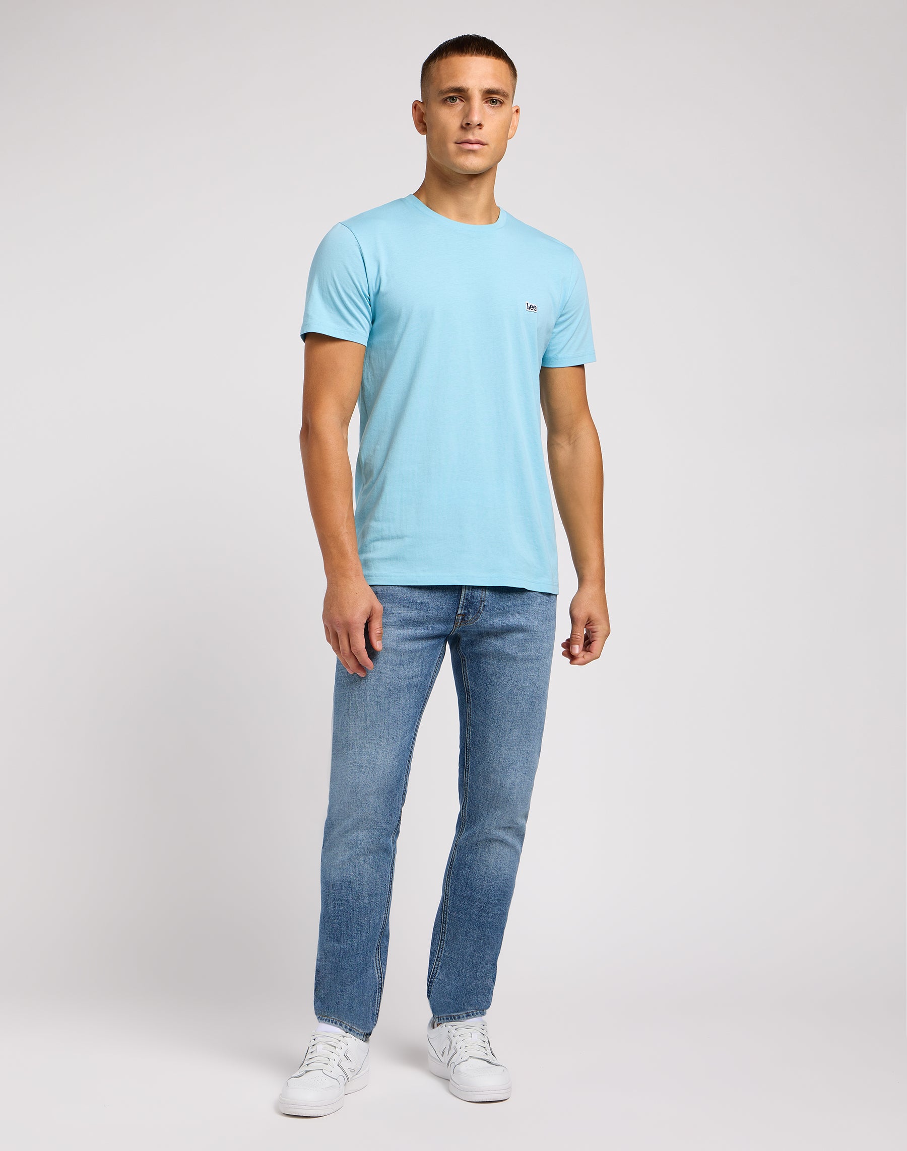 Luke in jeans da strada Lee