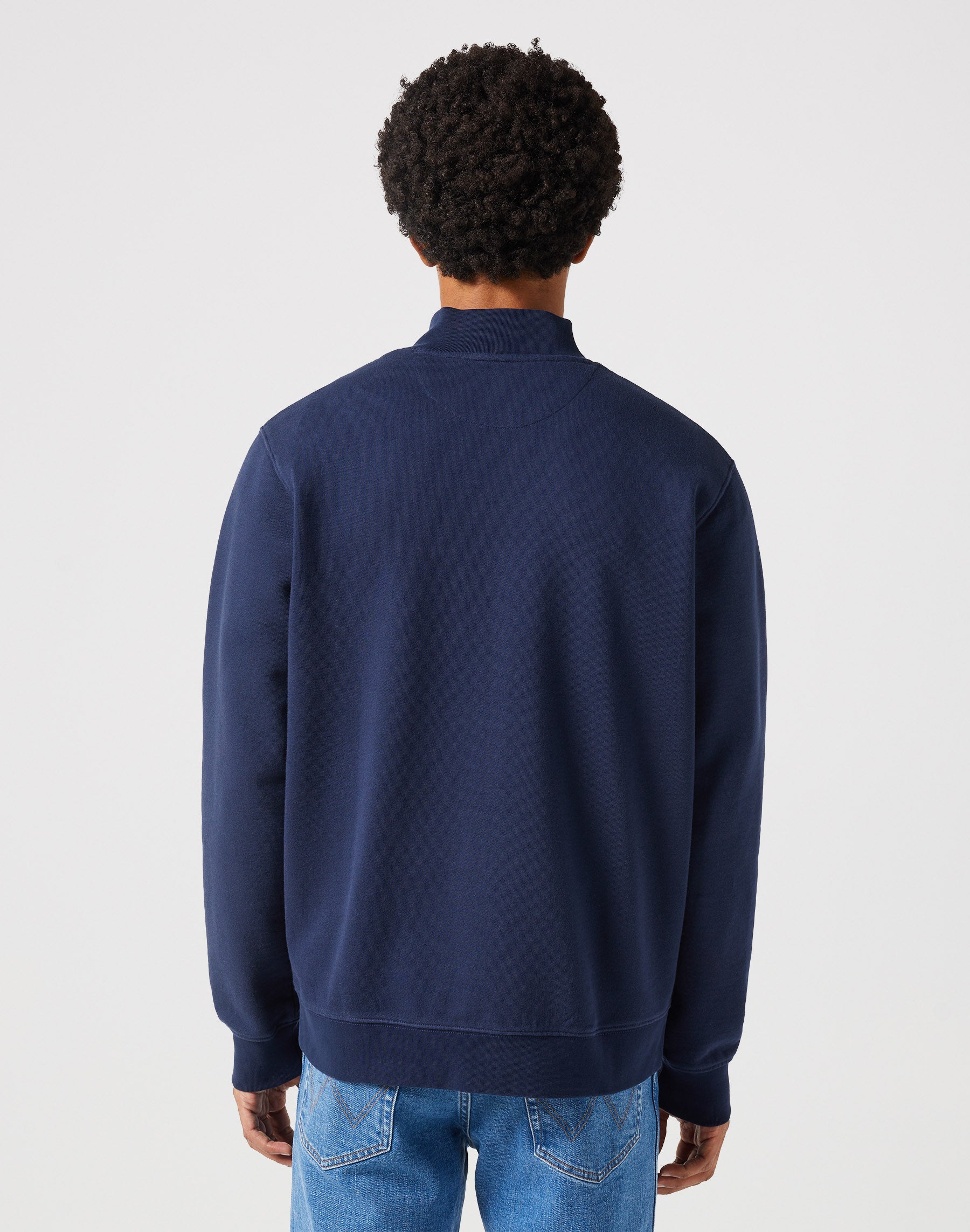 Zip con collo a imbuto in giacche di felpa Wrangler in blu.