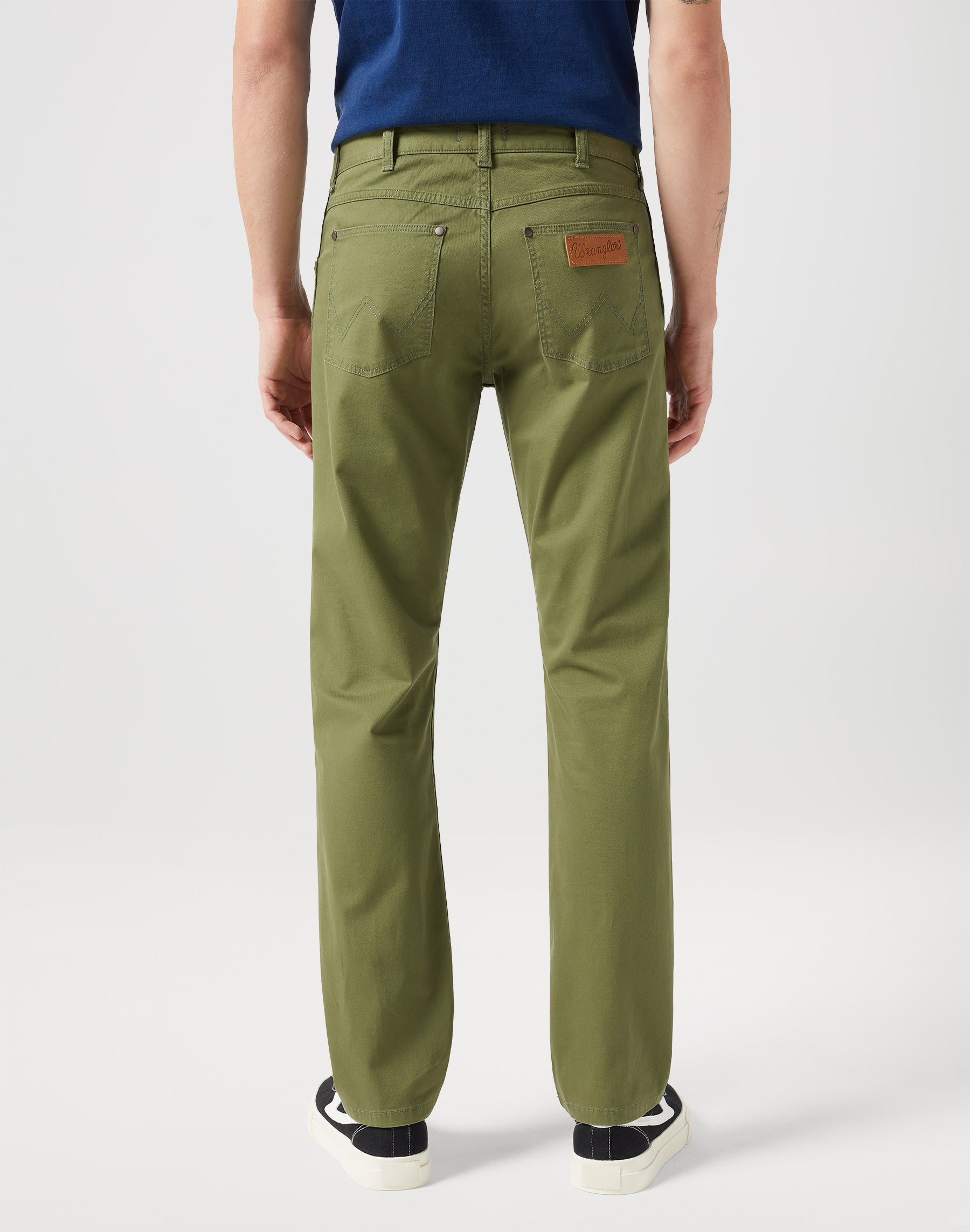 Pantaloni Greensboro Low Stretch in Olive Wrangler