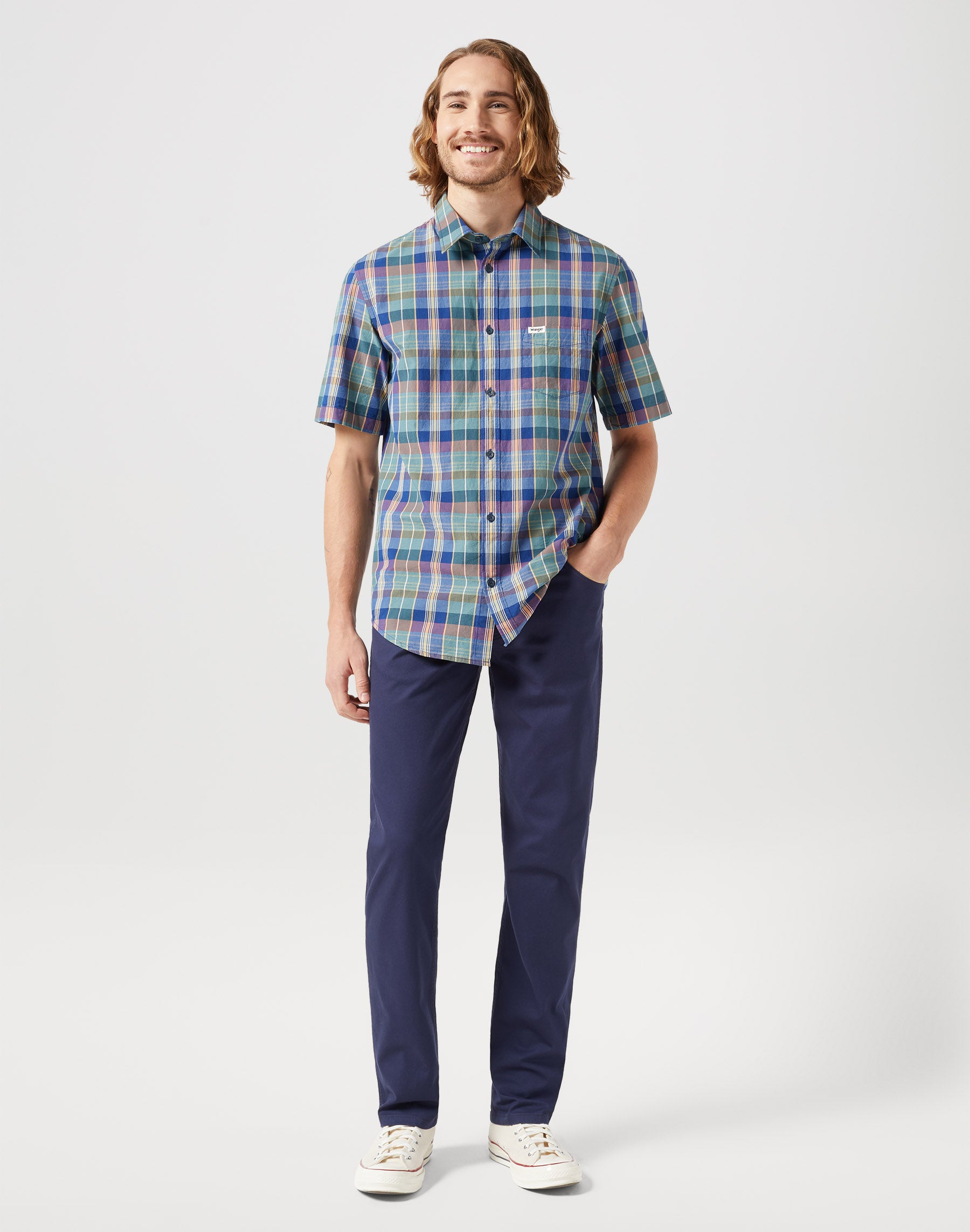 Pantaloni Greensboro Low Stretch in Dark Navy Wrangler