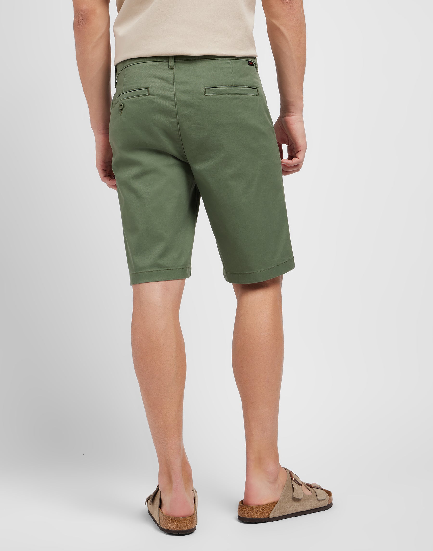 Pantaloncini chino regolari in Olive Grove Shorts Lee
