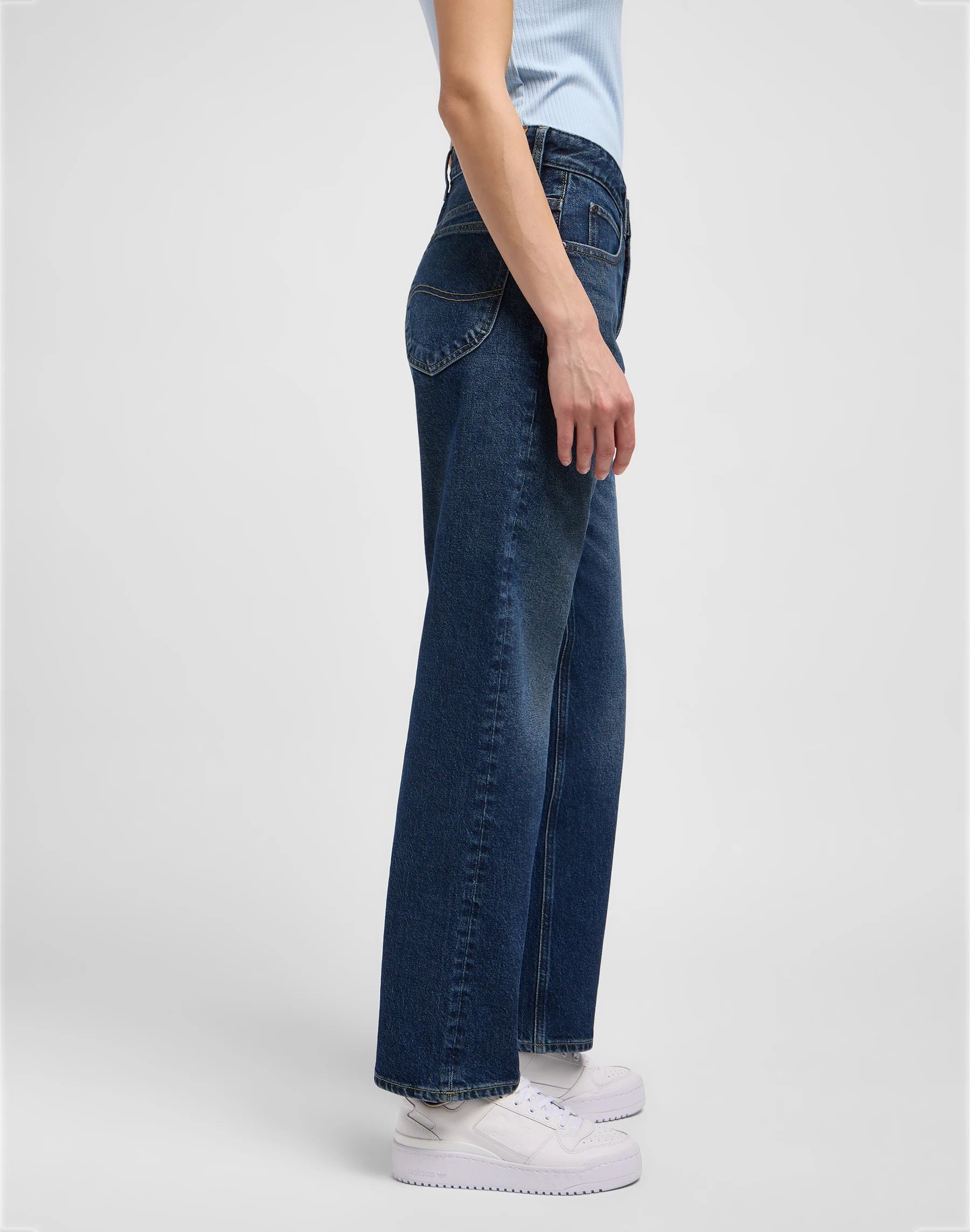 Rider Classic in Jeans Hyper Dark Lee