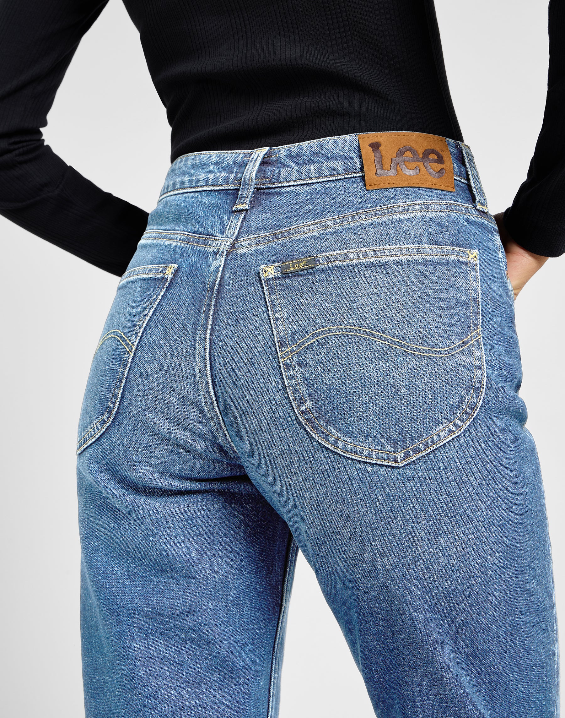 Carol in jeans classici Lee