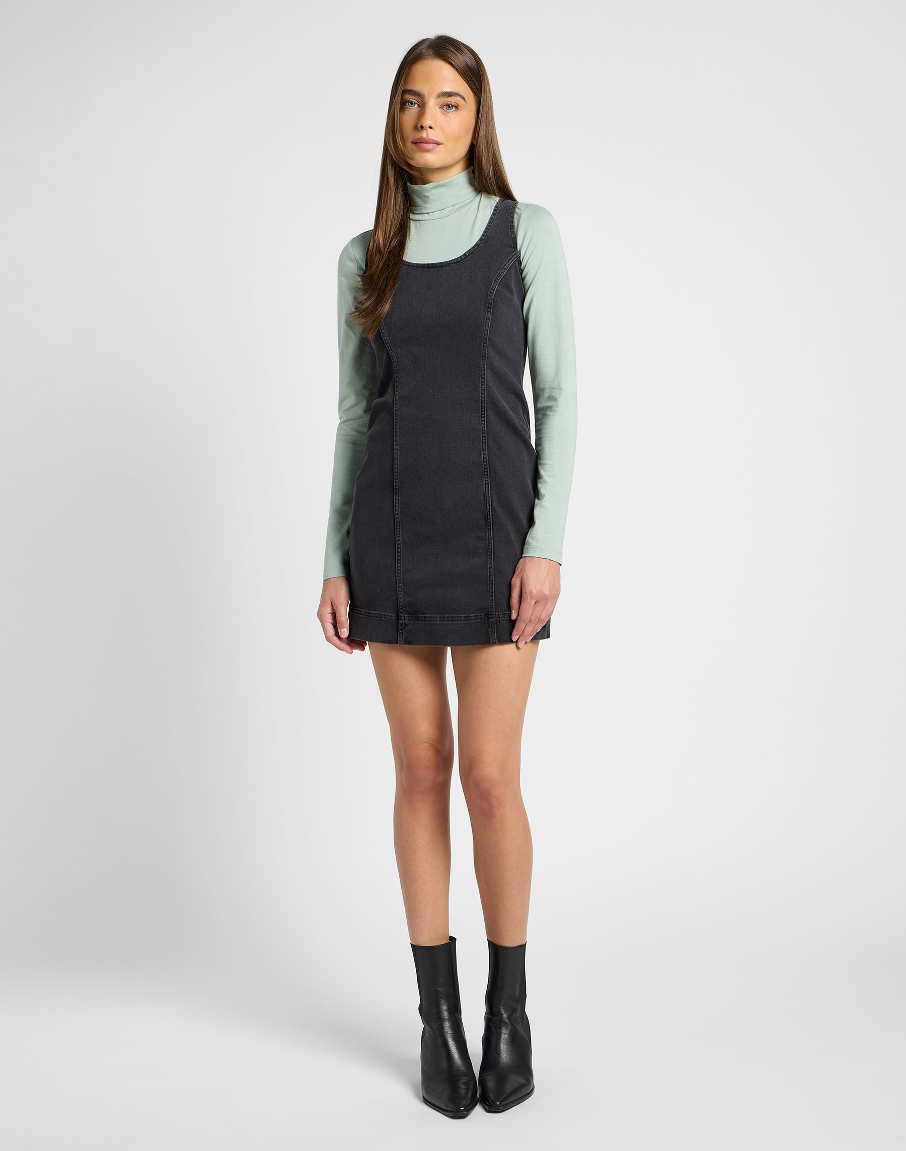 Abito Foreverfit in nero Avery Dresses Lee