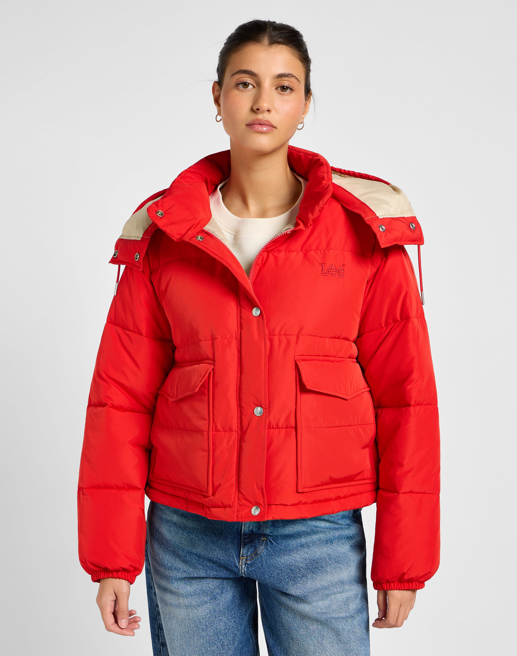 Puffer corto con cappuccio in vero rosso Lee