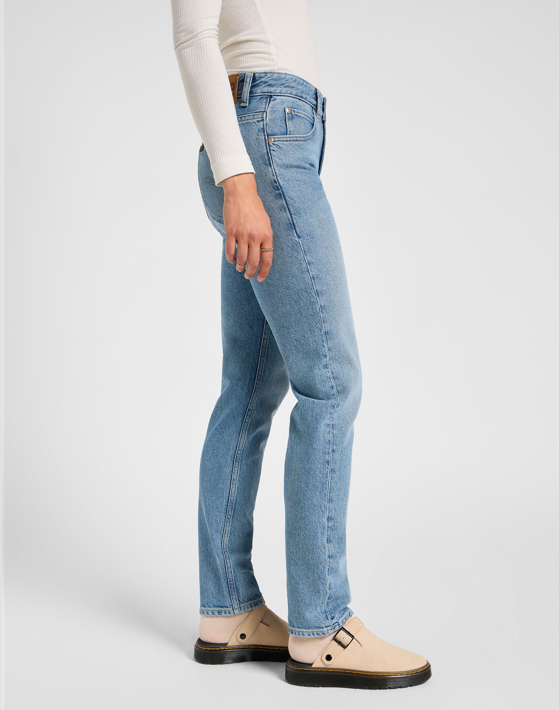 Jeans Rider in Jeans Laundry Line Lee