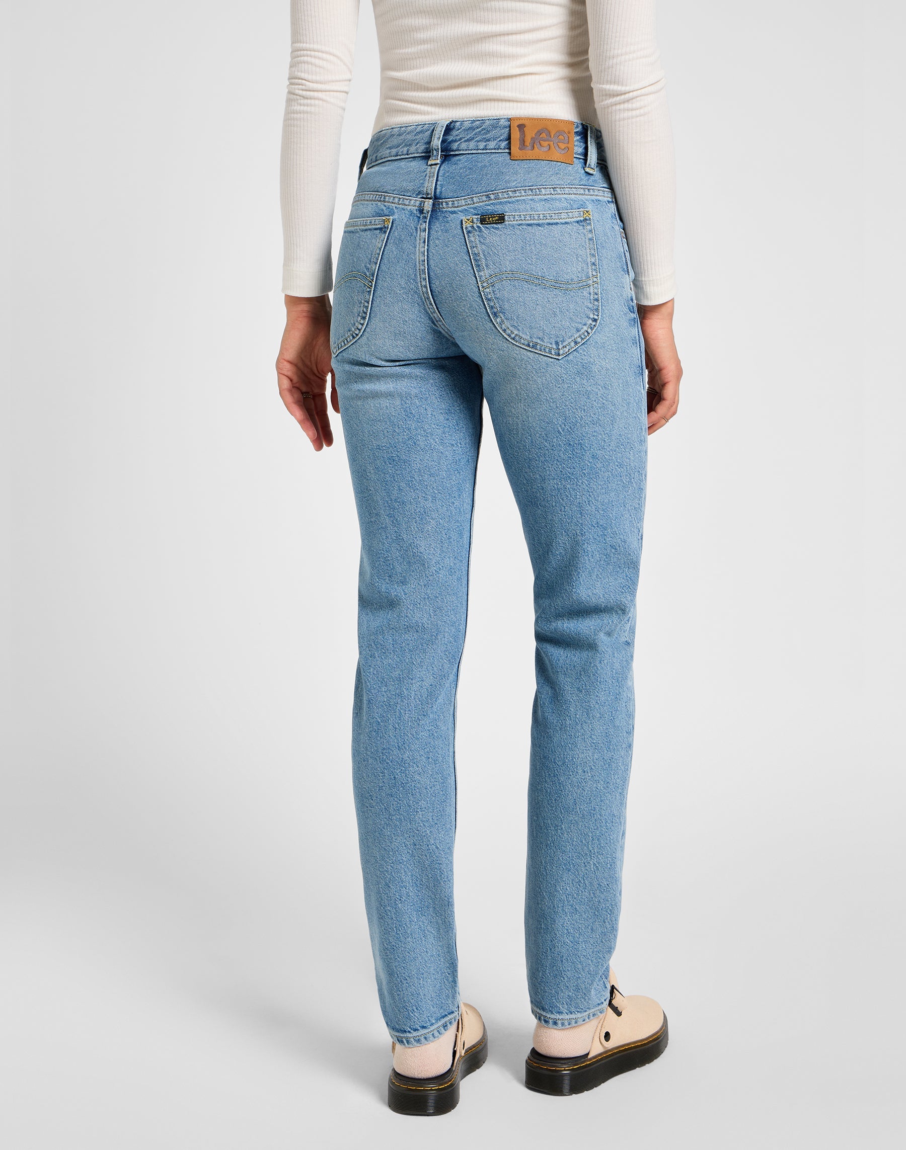 Jeans Rider in Jeans Laundry Line Lee