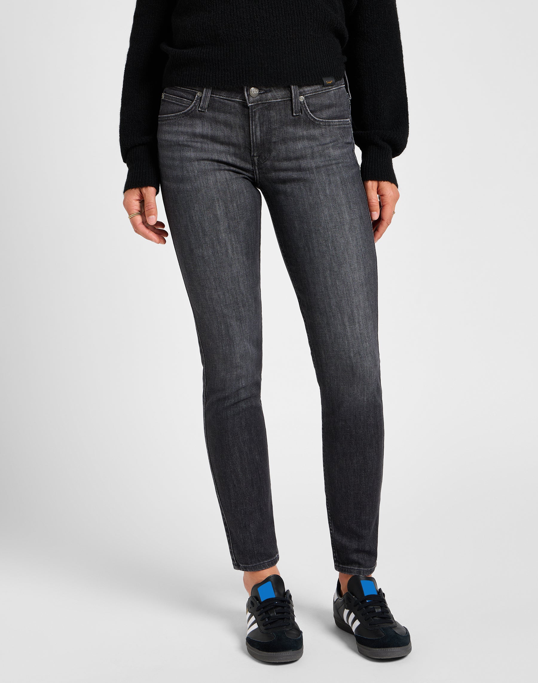 Rossella in jeans Last Strike Lee