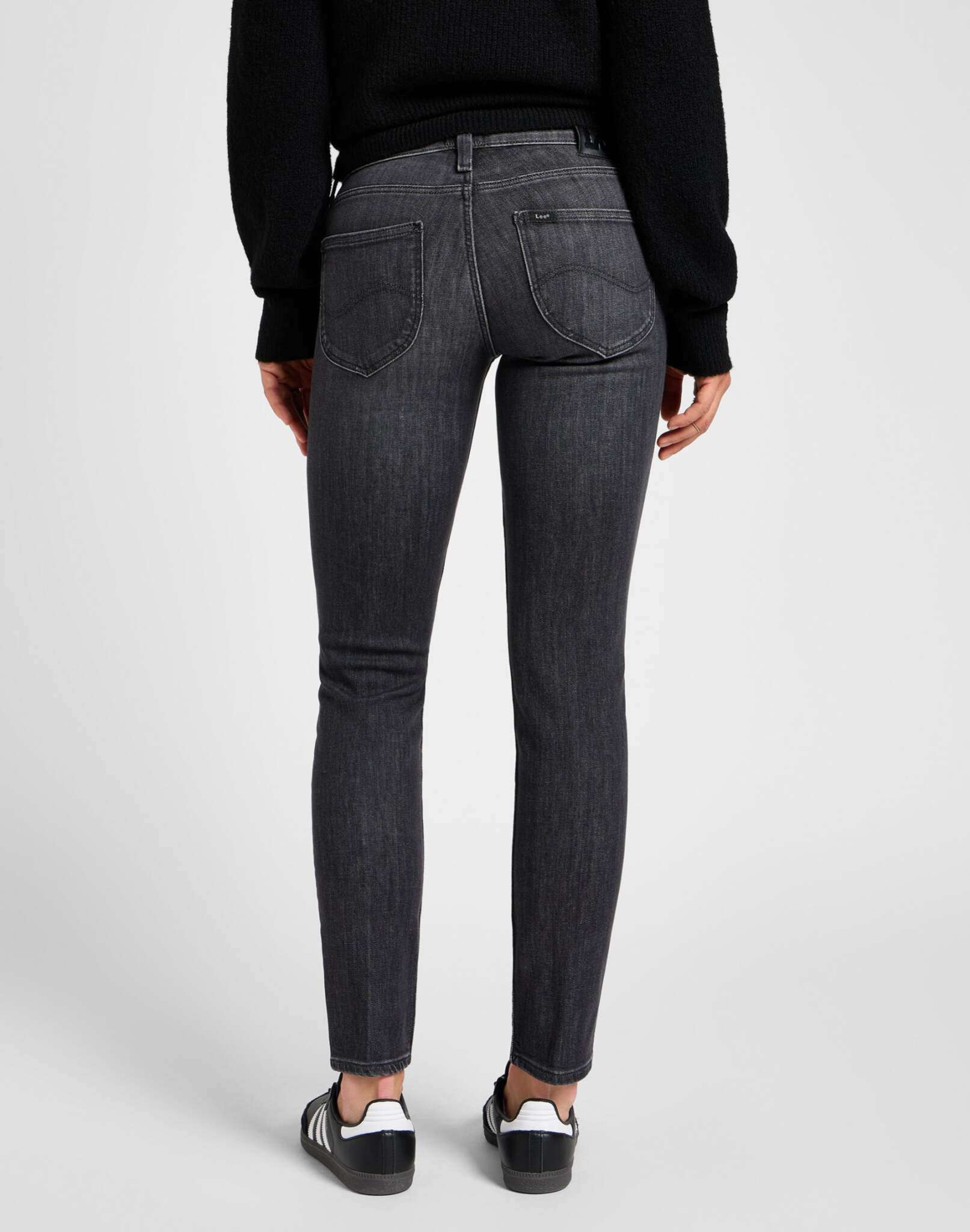 Rossella in jeans Last Strike Lee