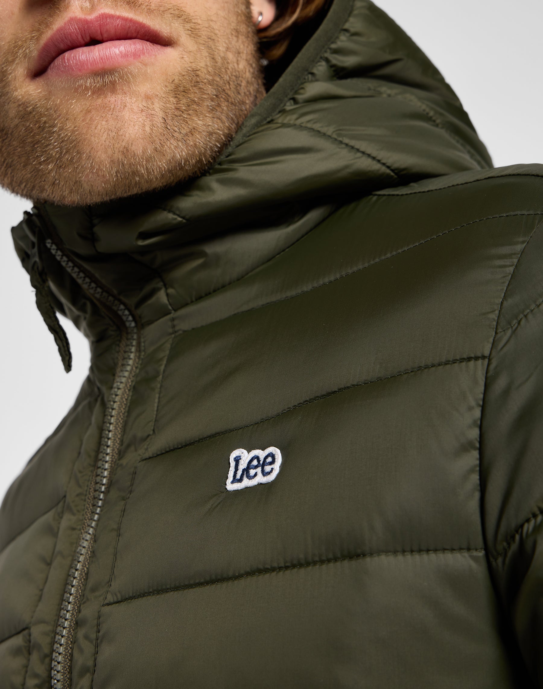 Giacca leggera Puffer in Olive Night Jackets Lee