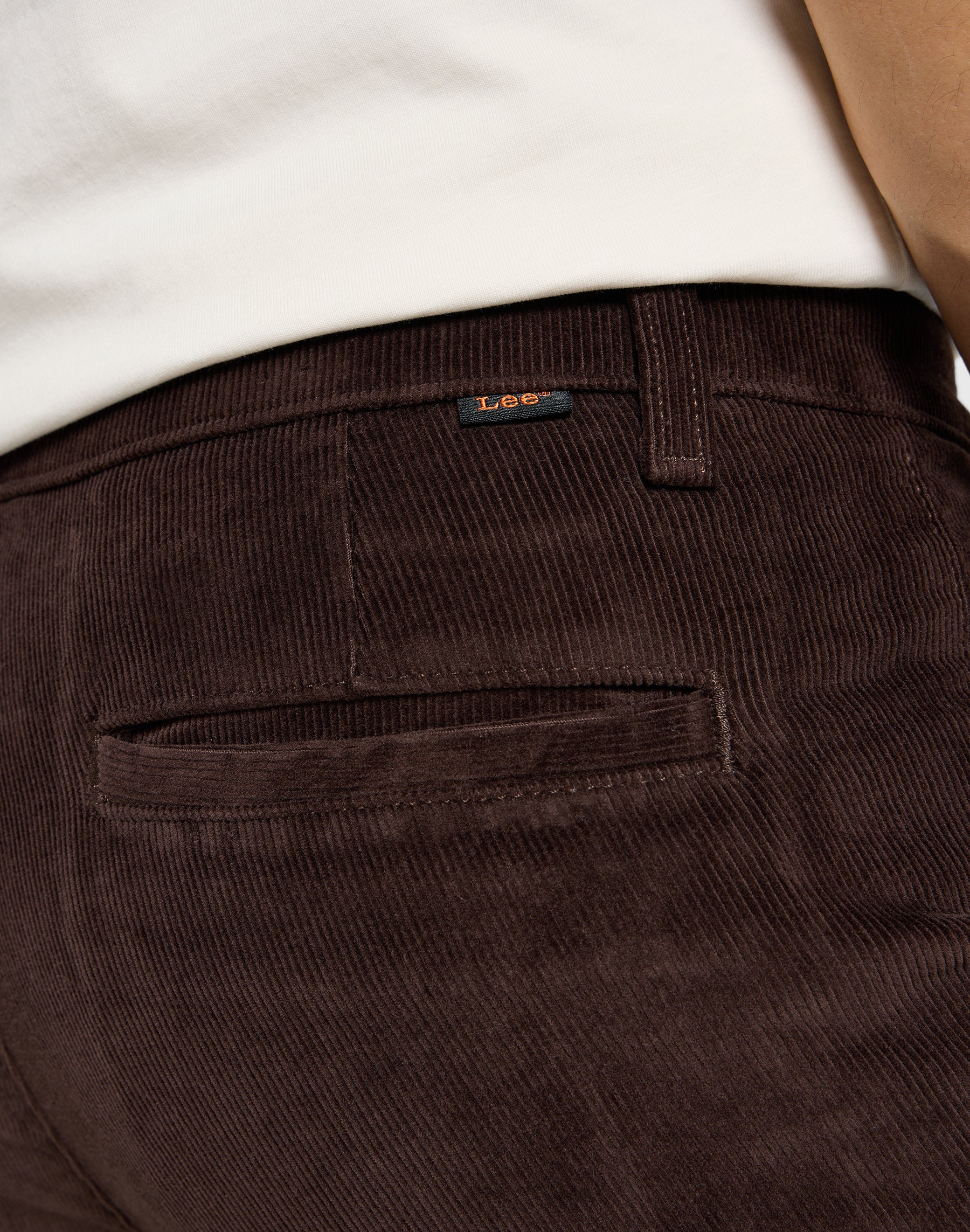 Pantalone chino regular in pelle espressa Lee