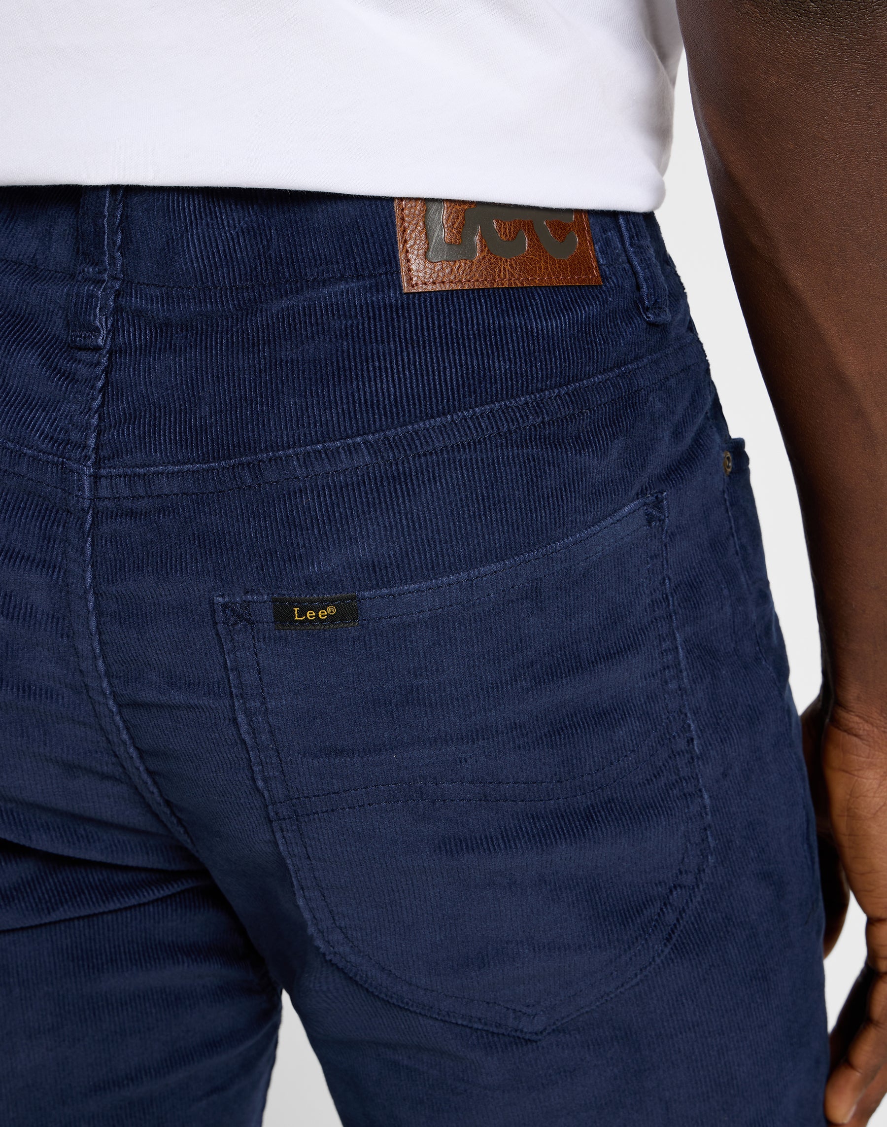 Pantaloni slim fit MVP in indaco Mood Lee