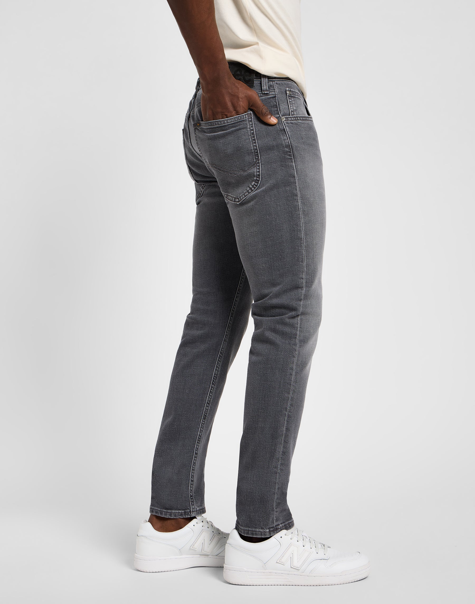 Luke in jeans Granite Stone Lee