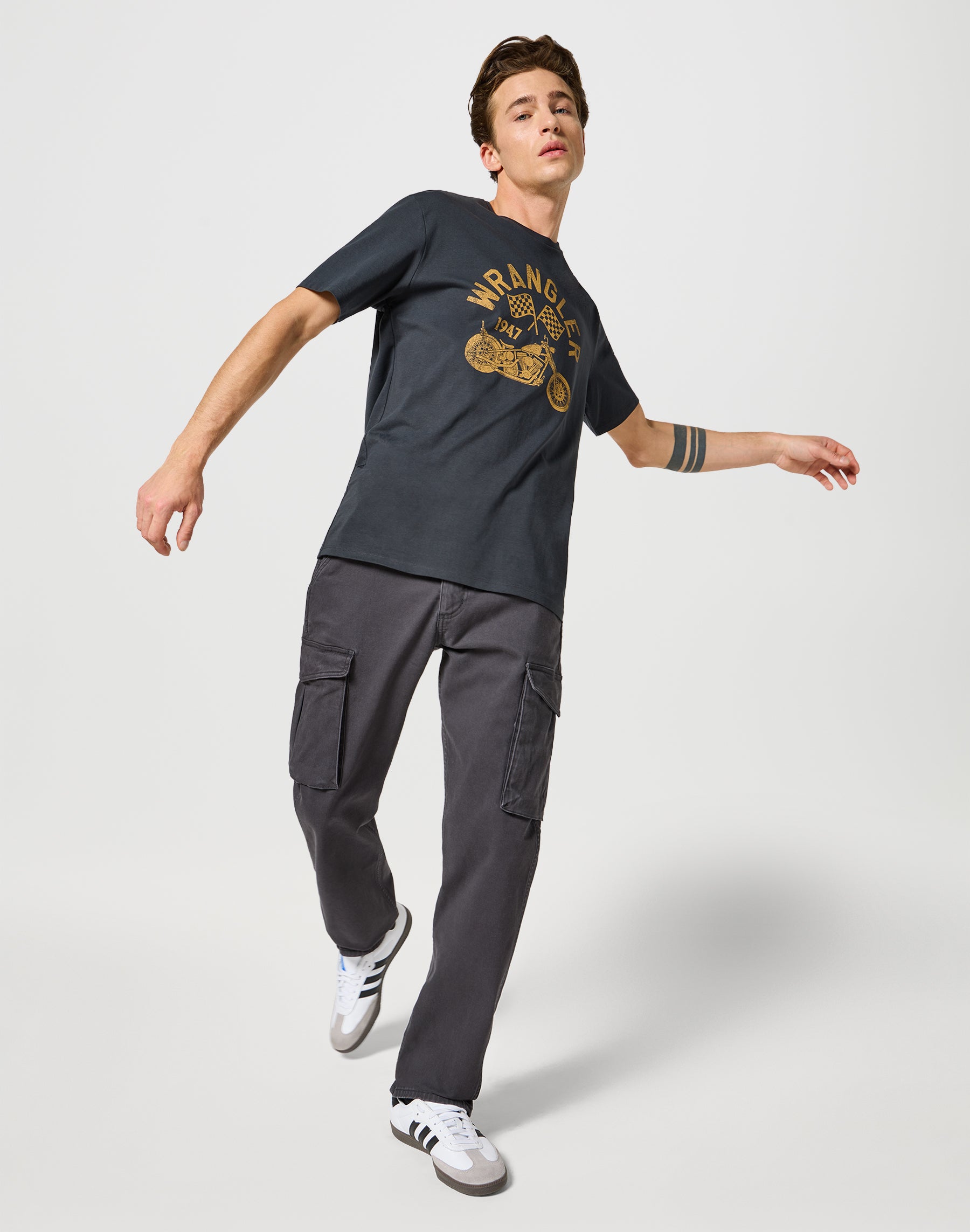 Pantaloni Casey Jones Cargo Regular in nero sbiadito Wrangler