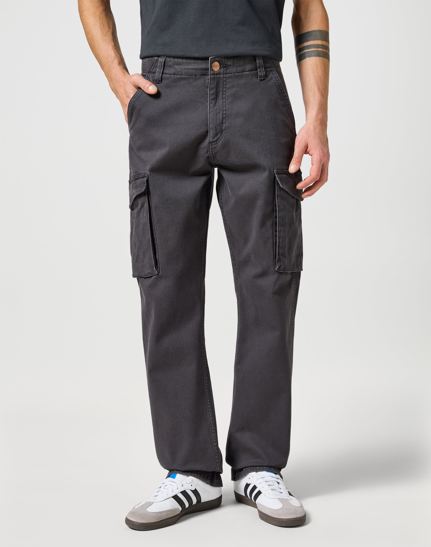 Pantaloni Casey Jones Cargo Regular in nero sbiadito Wrangler