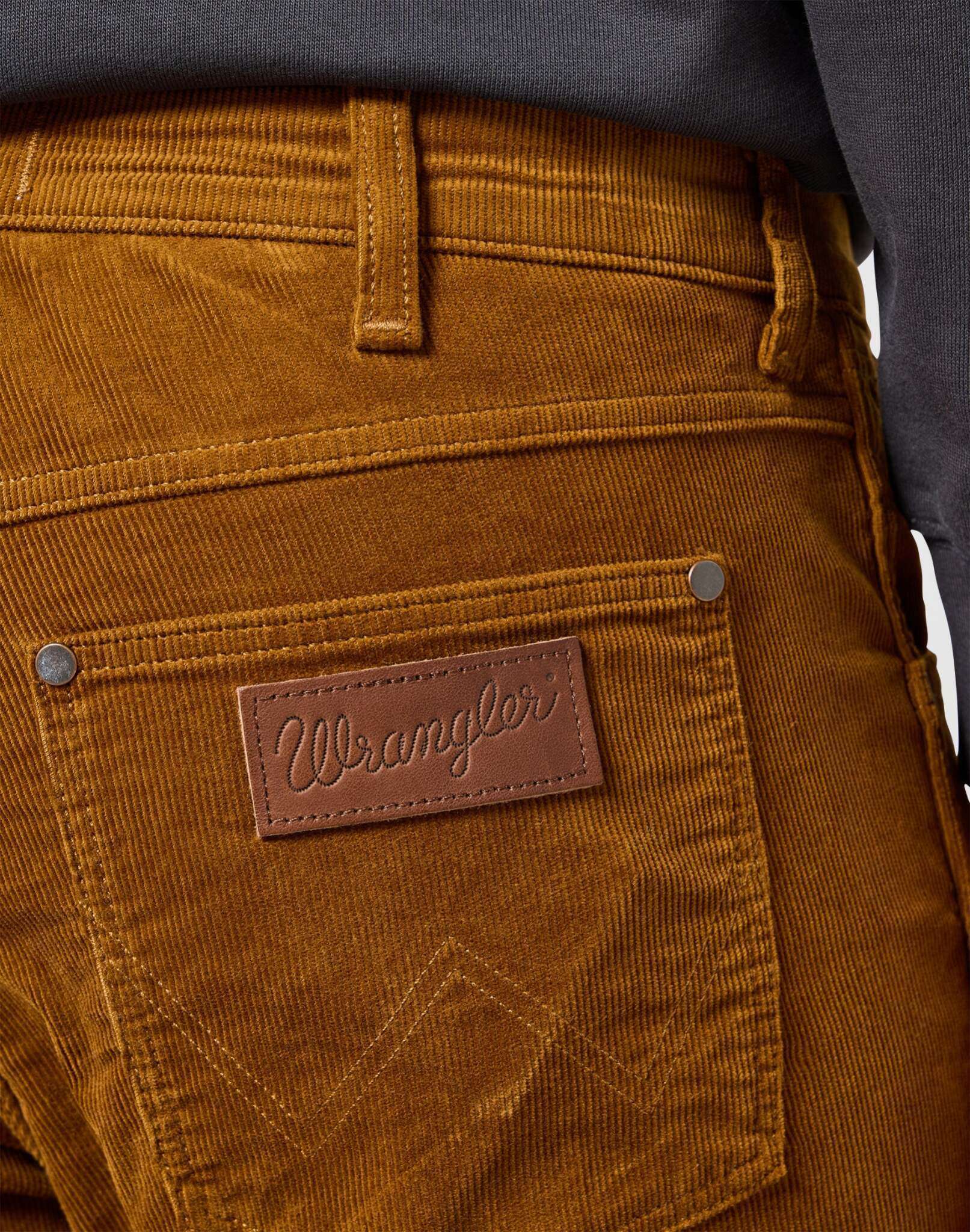 Greensboro in Monks Robe Pantaloni Wrangler