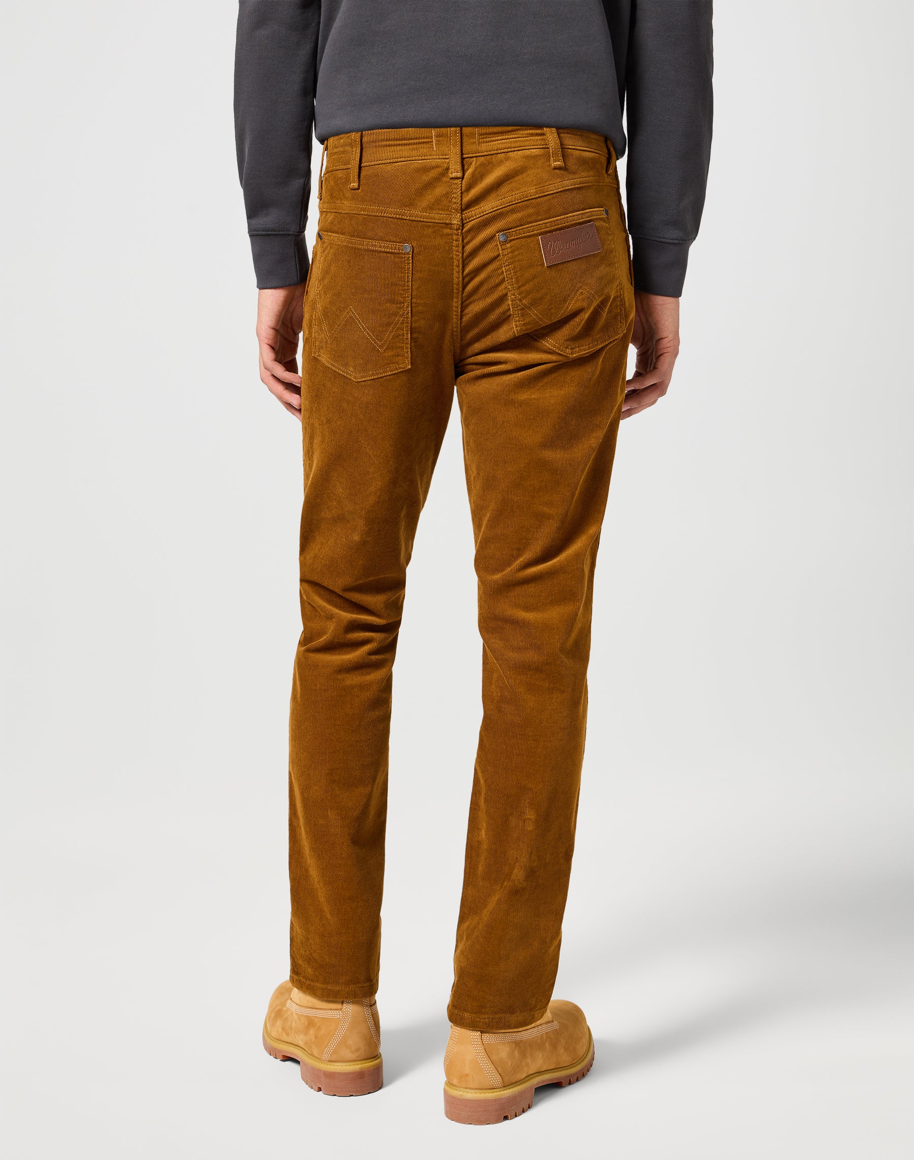 Greensboro in Monks Robe Pantaloni Wrangler