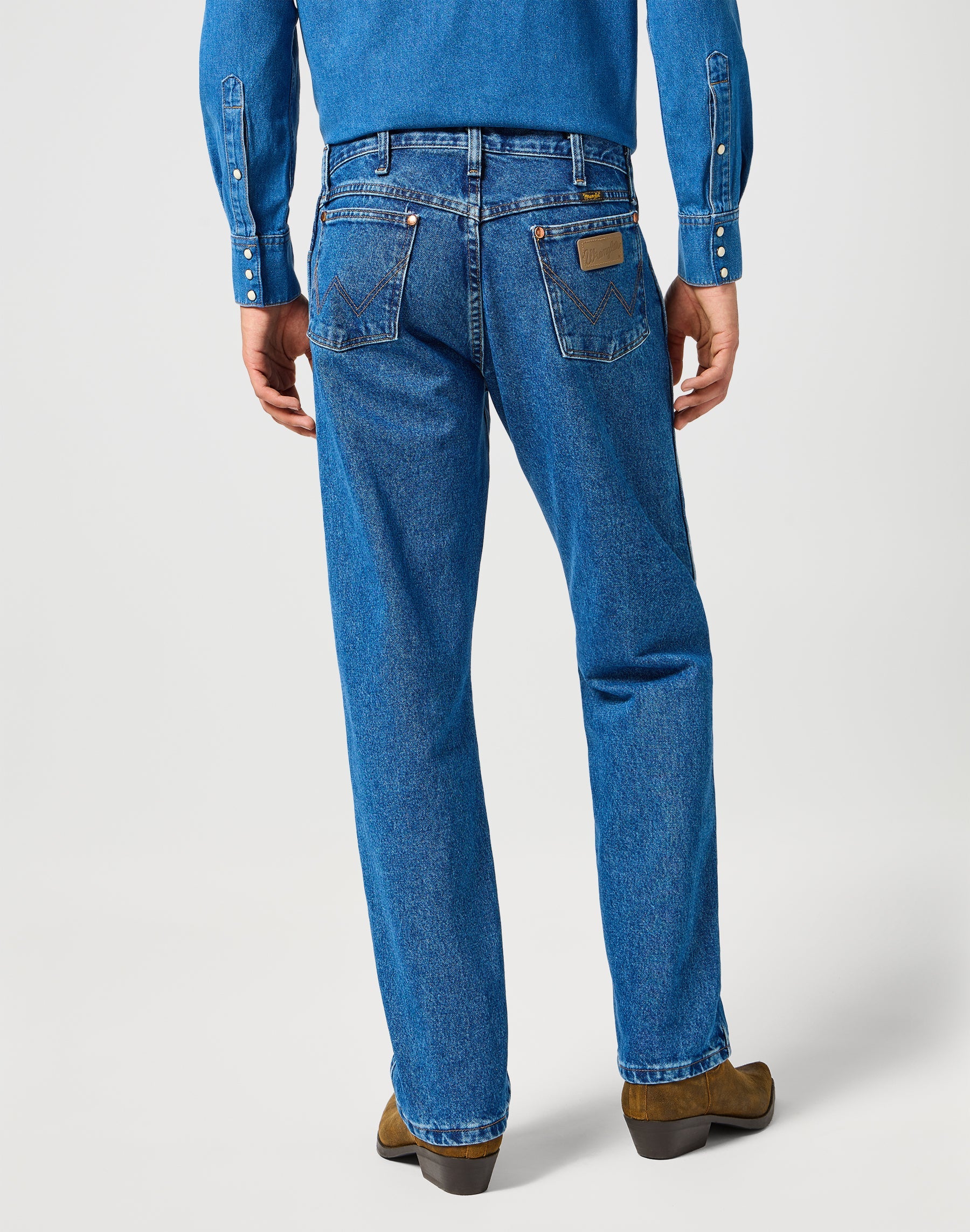 13MWZ in jeans lavati a pietra Wrangler