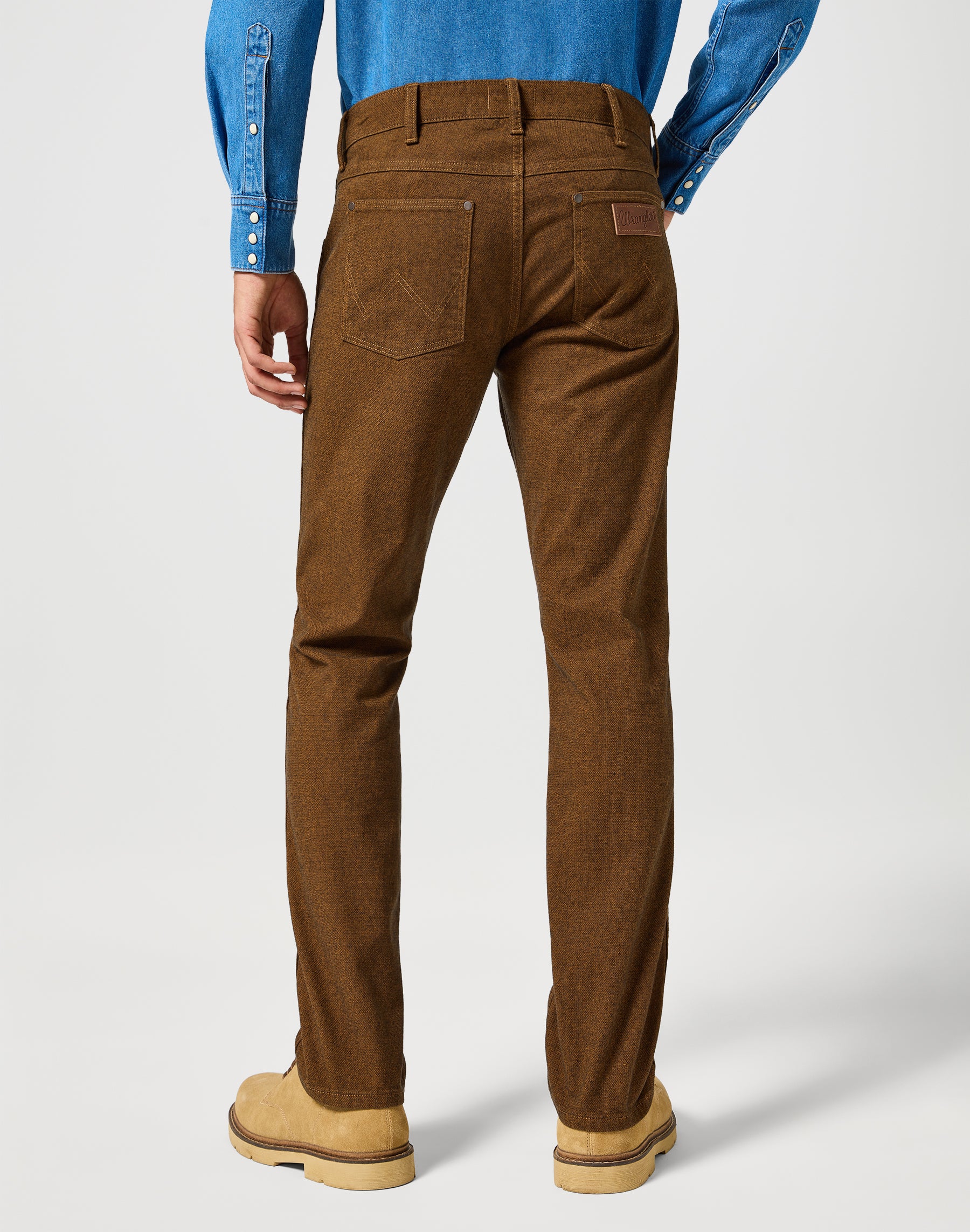 Greensboro in Monks Robe Pantaloni Wrangler