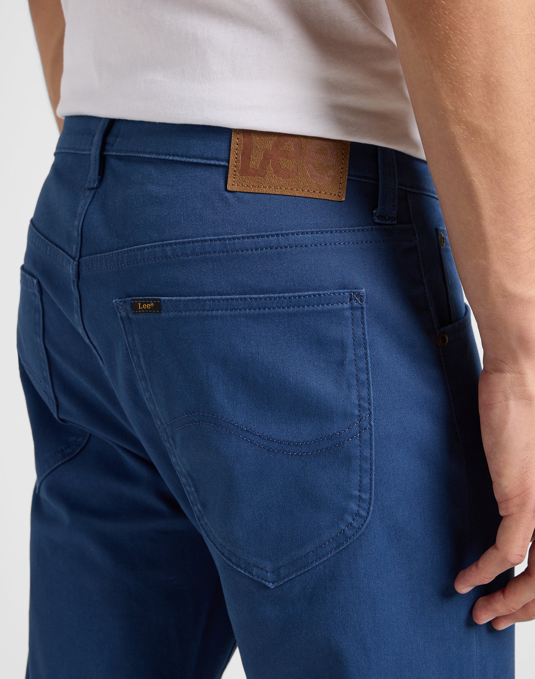 Pantaloni Daren Zip Fly in blu navy Lee