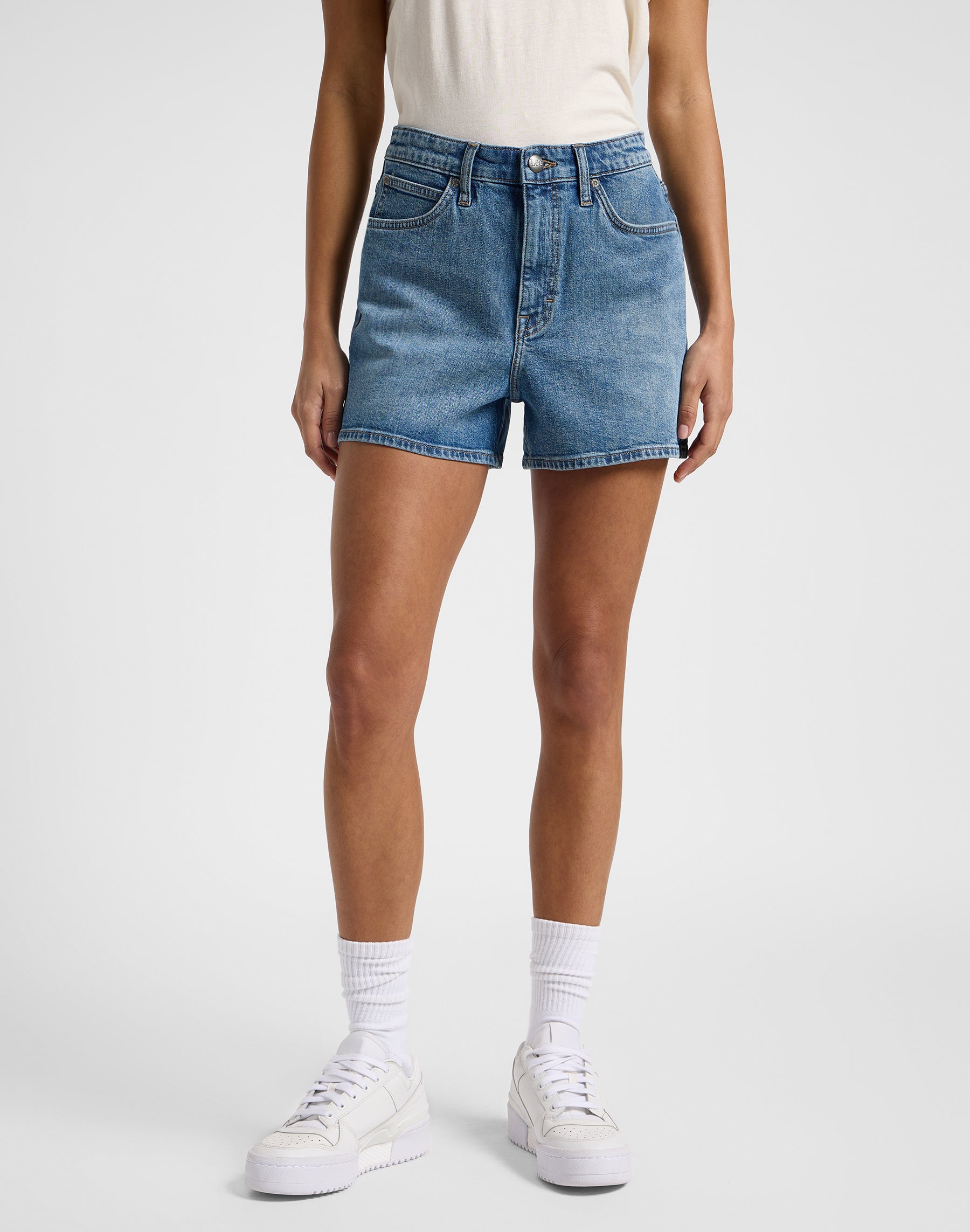 Carol short in pantaloncini di denim blu Lee