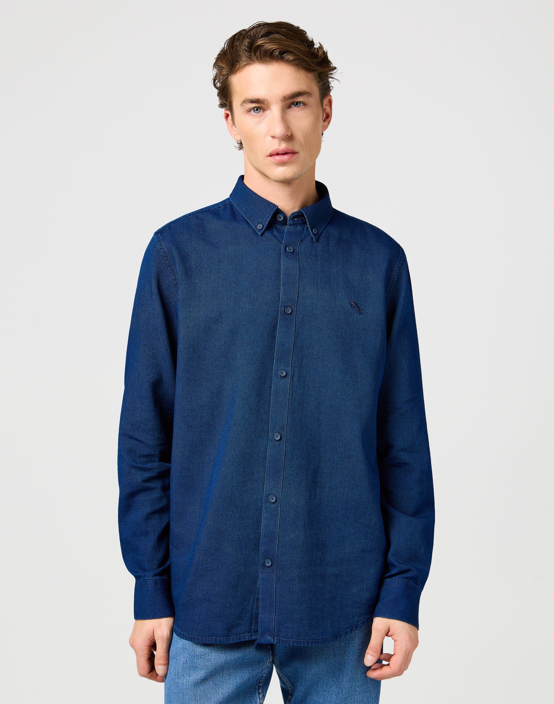 Camicia Oxford in Indigo Camicie Oxford Wrangler