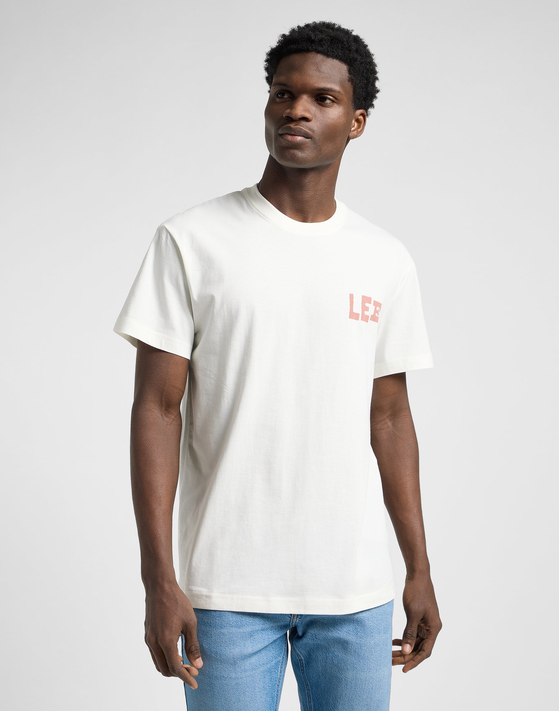 Maglietta grafica rilassata in ecru T-shirt Lee