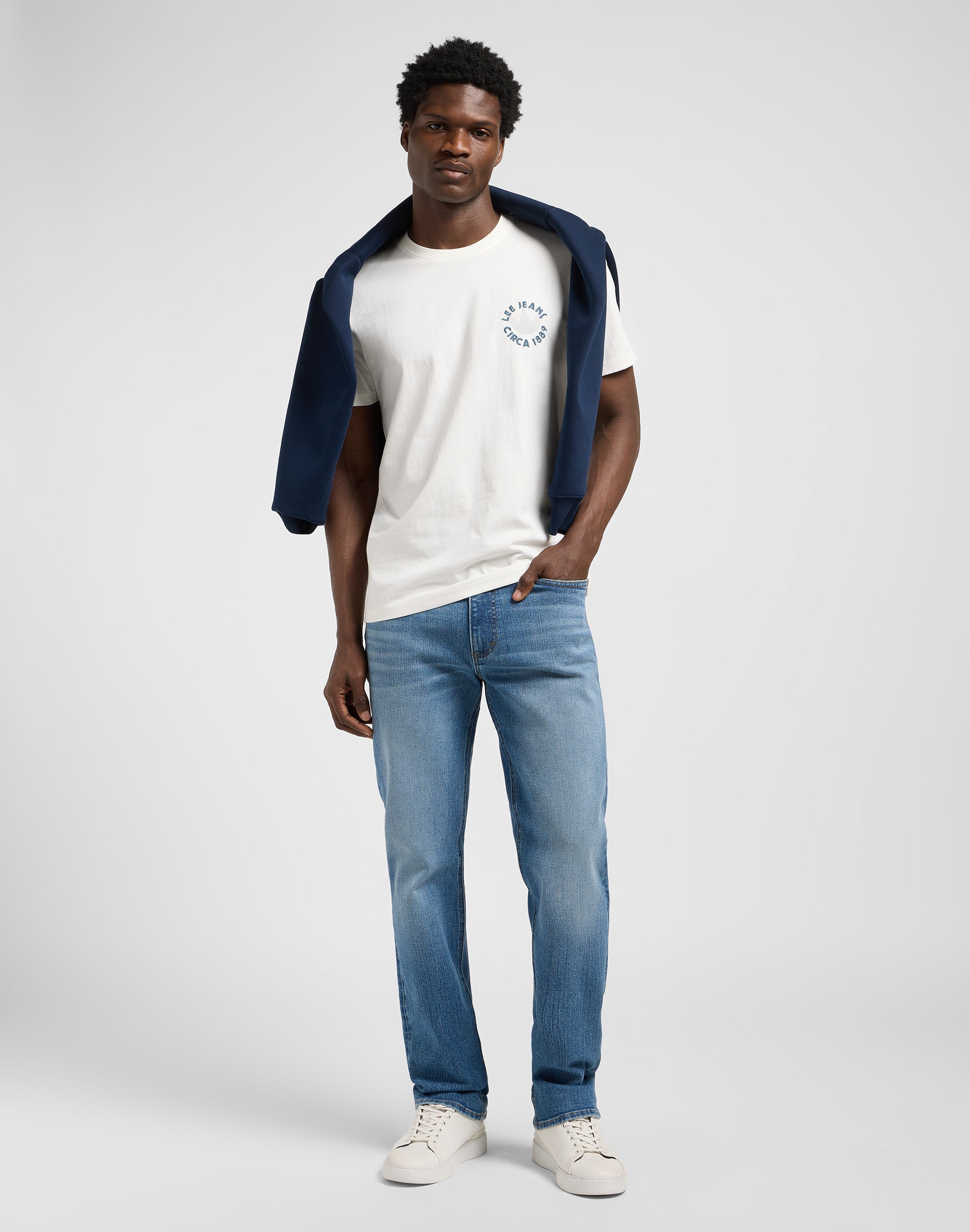 Ss Elevated Ess Logo Tee in Ecru T-Shirt Lee