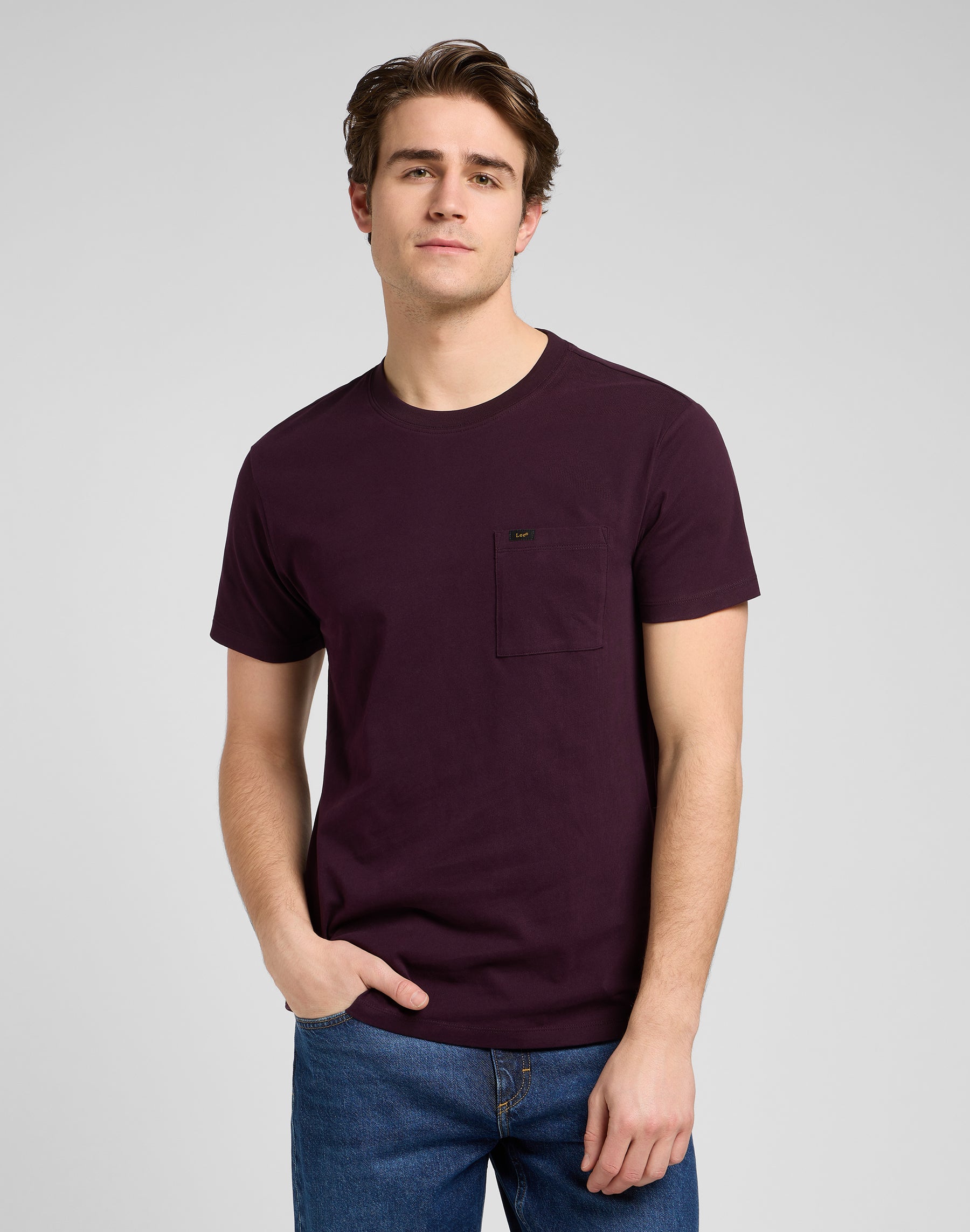 T-shirt Ultimate Pocket Tee in Deep Wine T-Shirt Lee