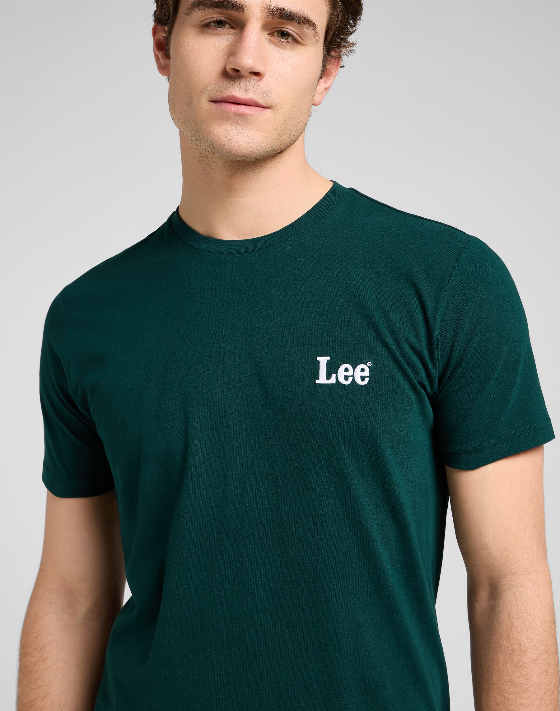 Ss Piccolo Logo Tee in Jade Forest Magliette Lee