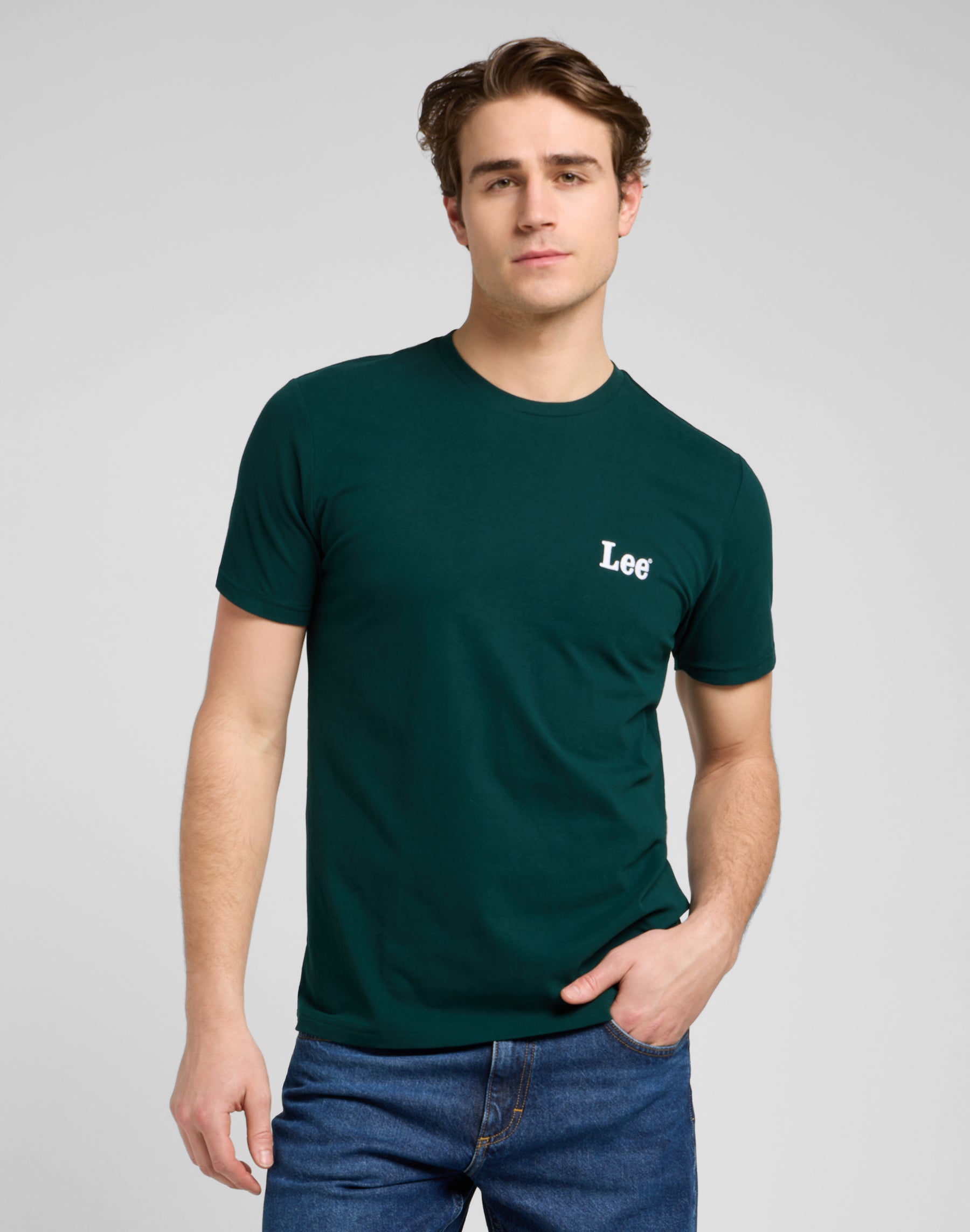 Ss Piccolo Logo Tee in Jade Forest Magliette Lee