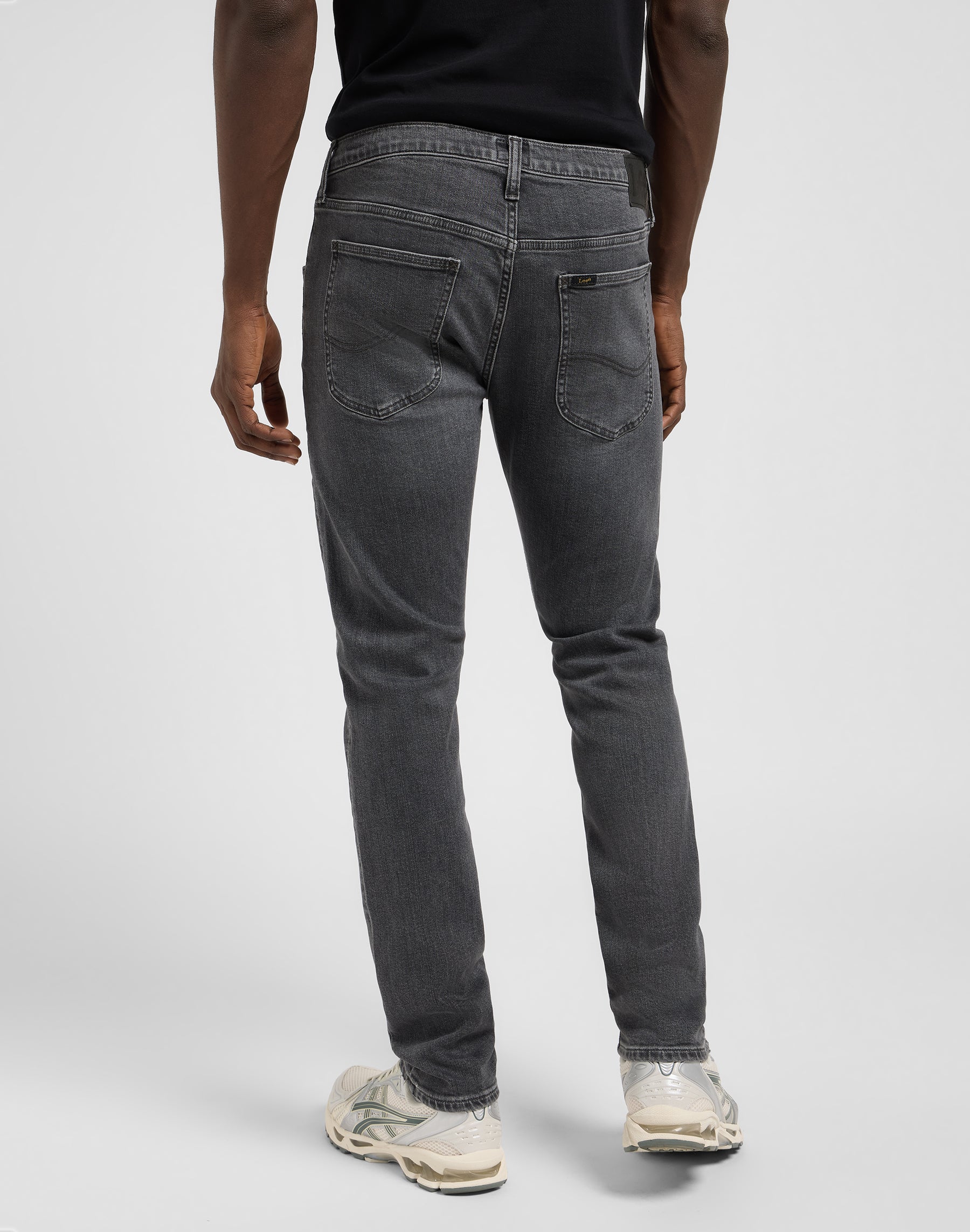 Luke in Jeans Lee Ashes