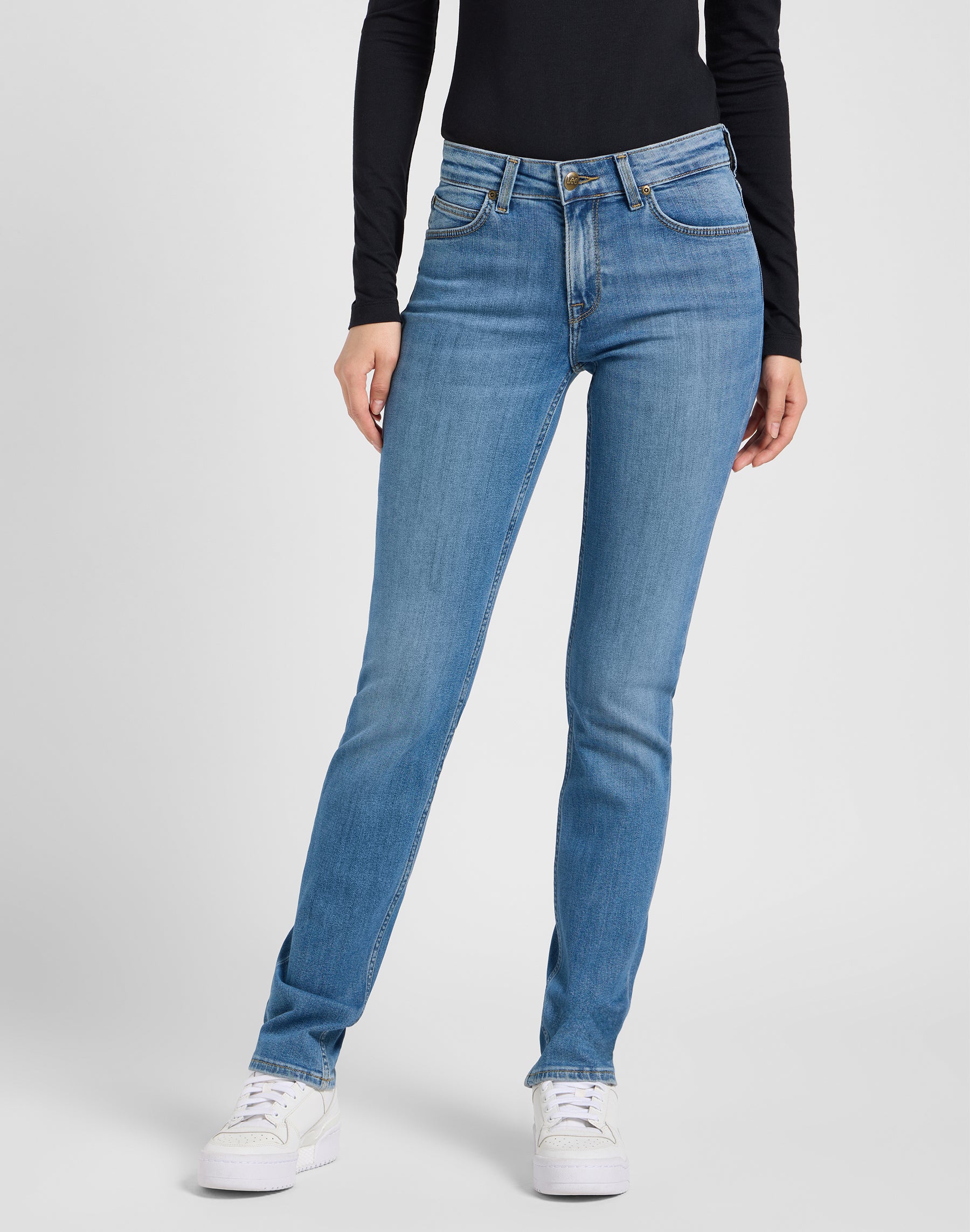 Marion in Cyber Blue Jeans Lee