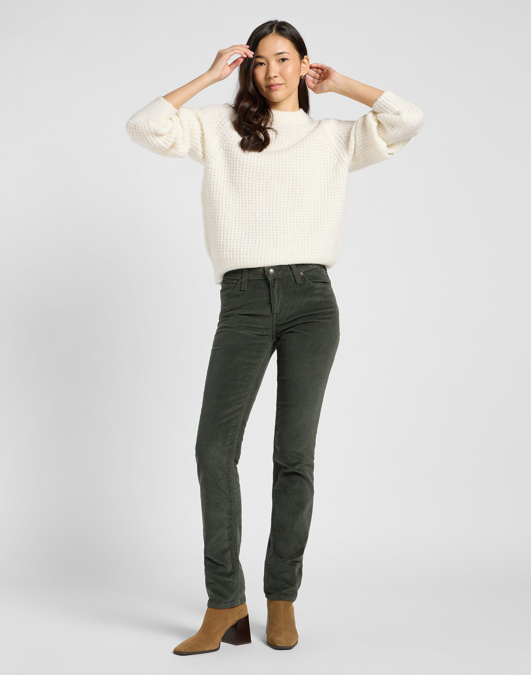 Marion in Pantaloni grigio oliva Lee