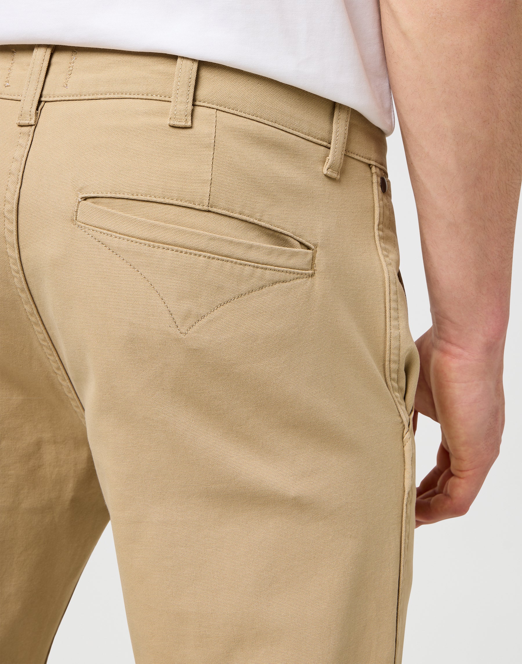 Pantalone chino regular in gesso Wrangler