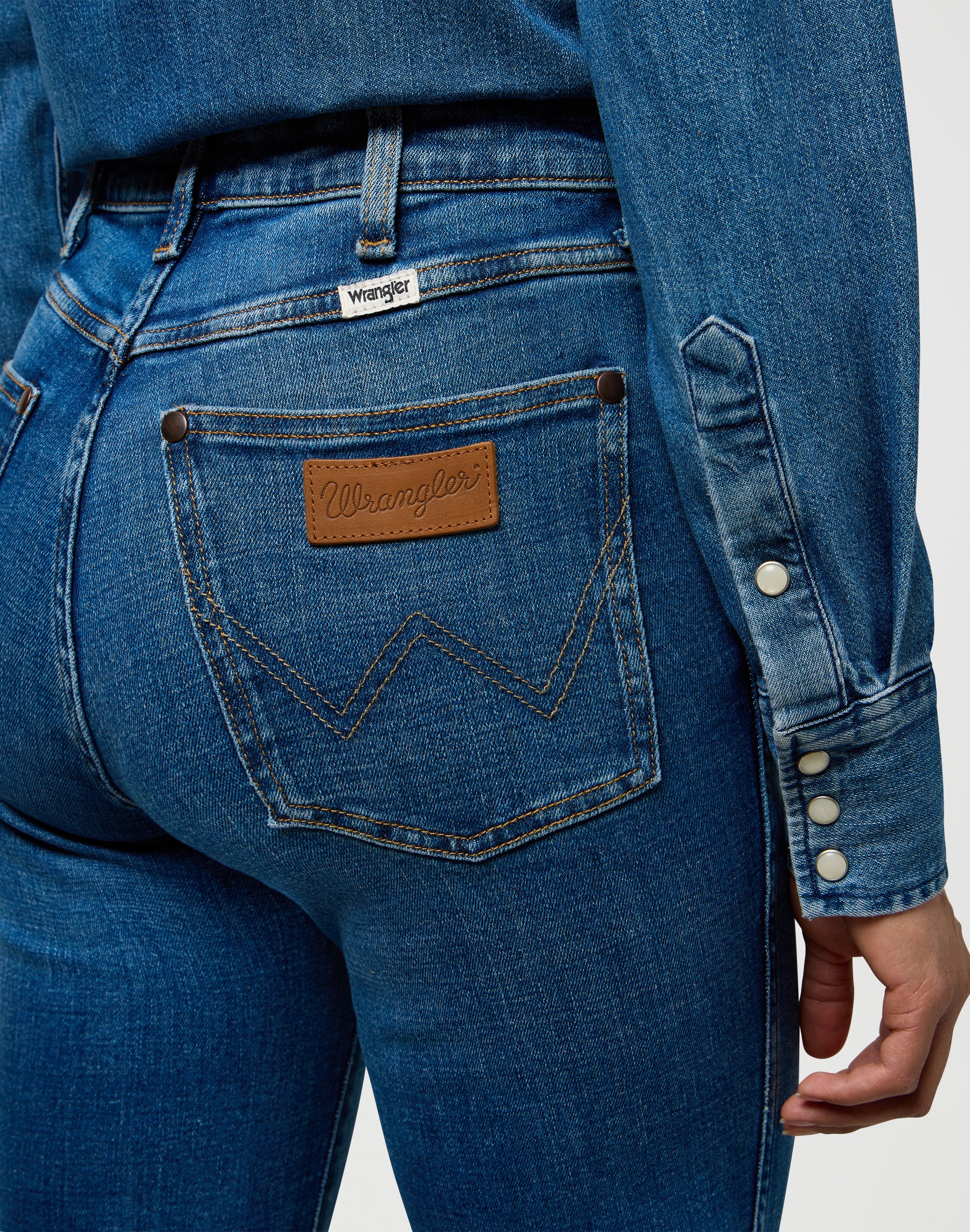Dritto in Canyon Crest Jeans Wrangler