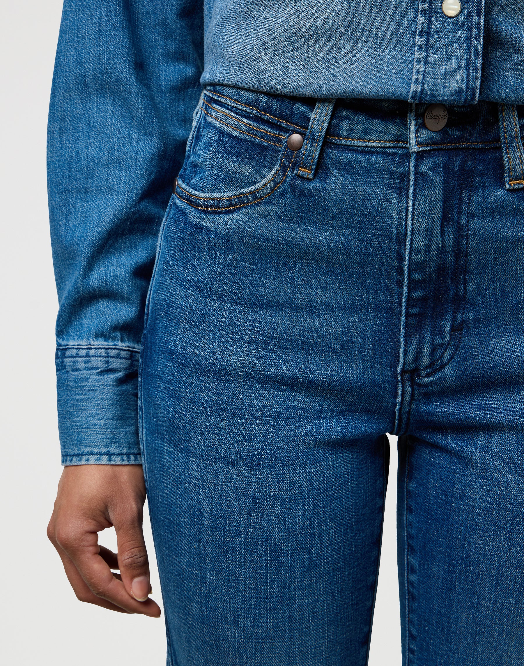 Dritto in Canyon Crest Jeans Wrangler
