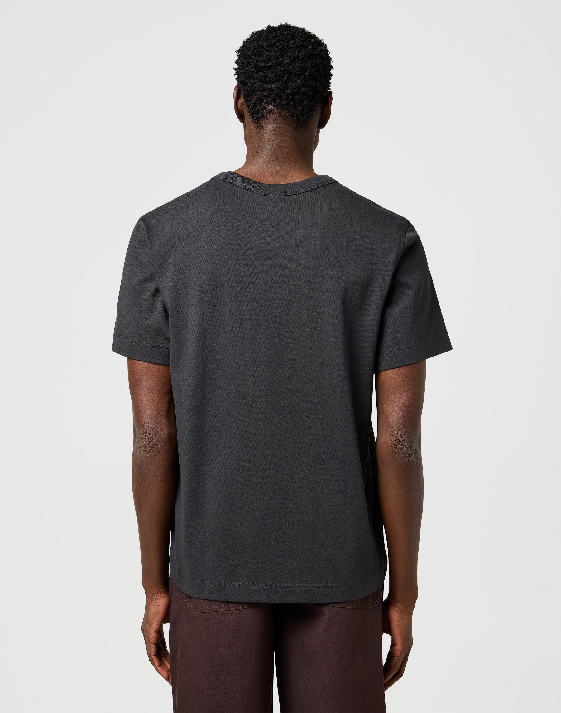 Cj Pocket Tee in nero sbiadito Magliette Wrangler