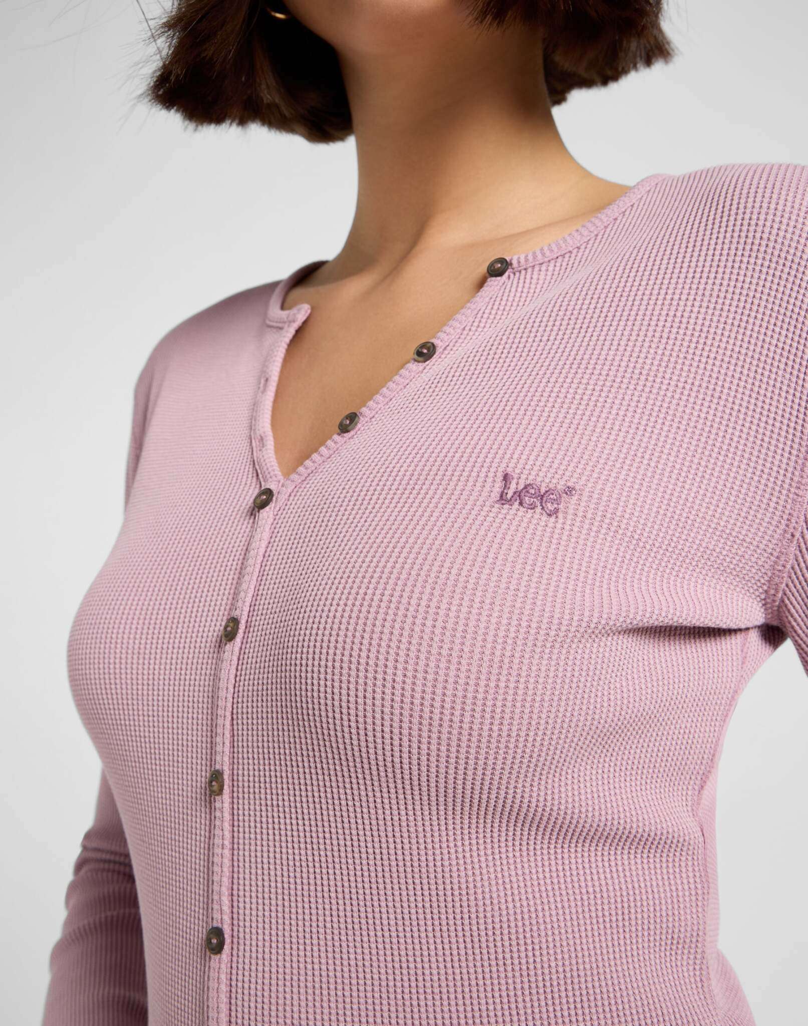 Henley in Waffle lavato in Plumberry T-Shirt Lee