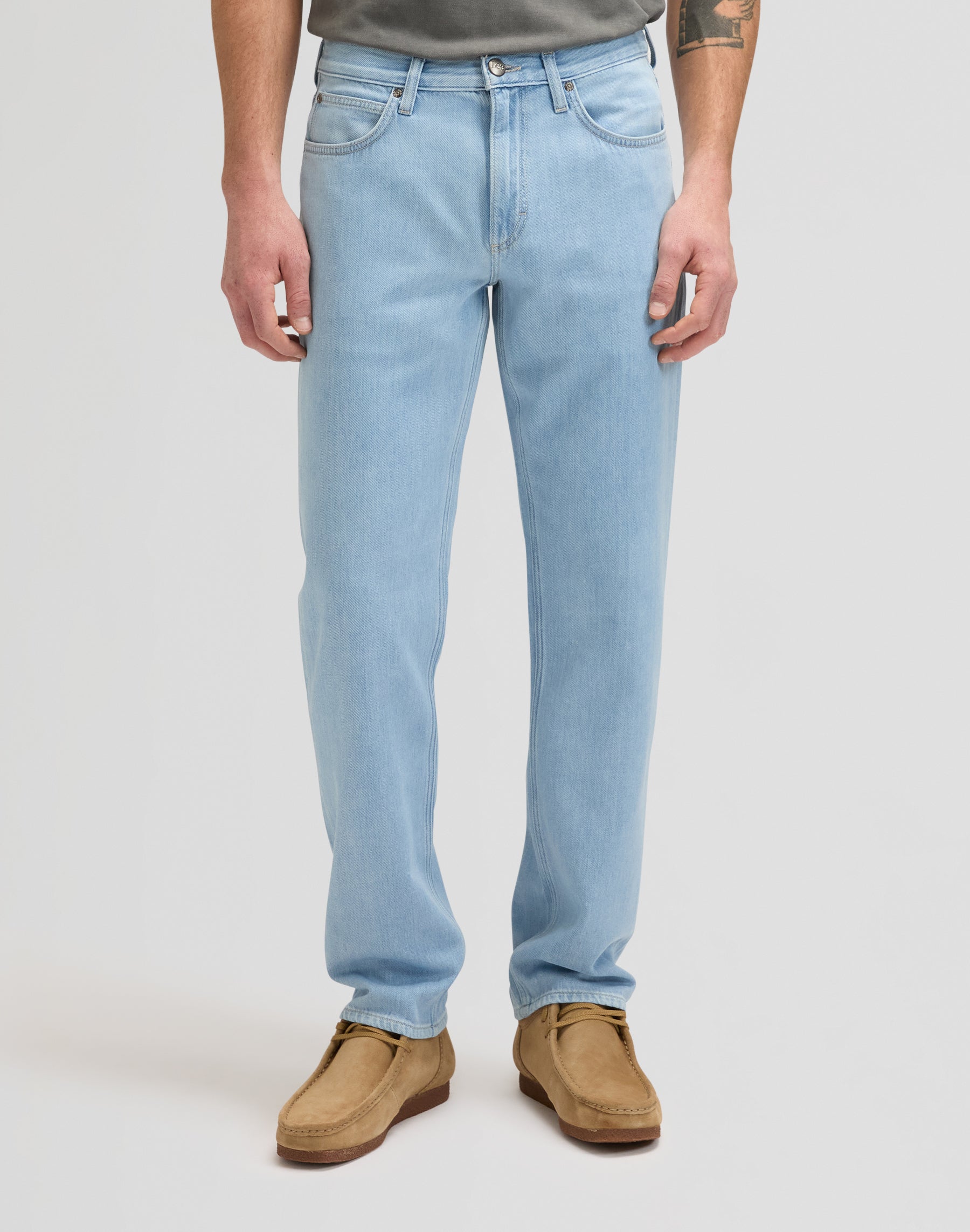 Ovest in pietra chiara