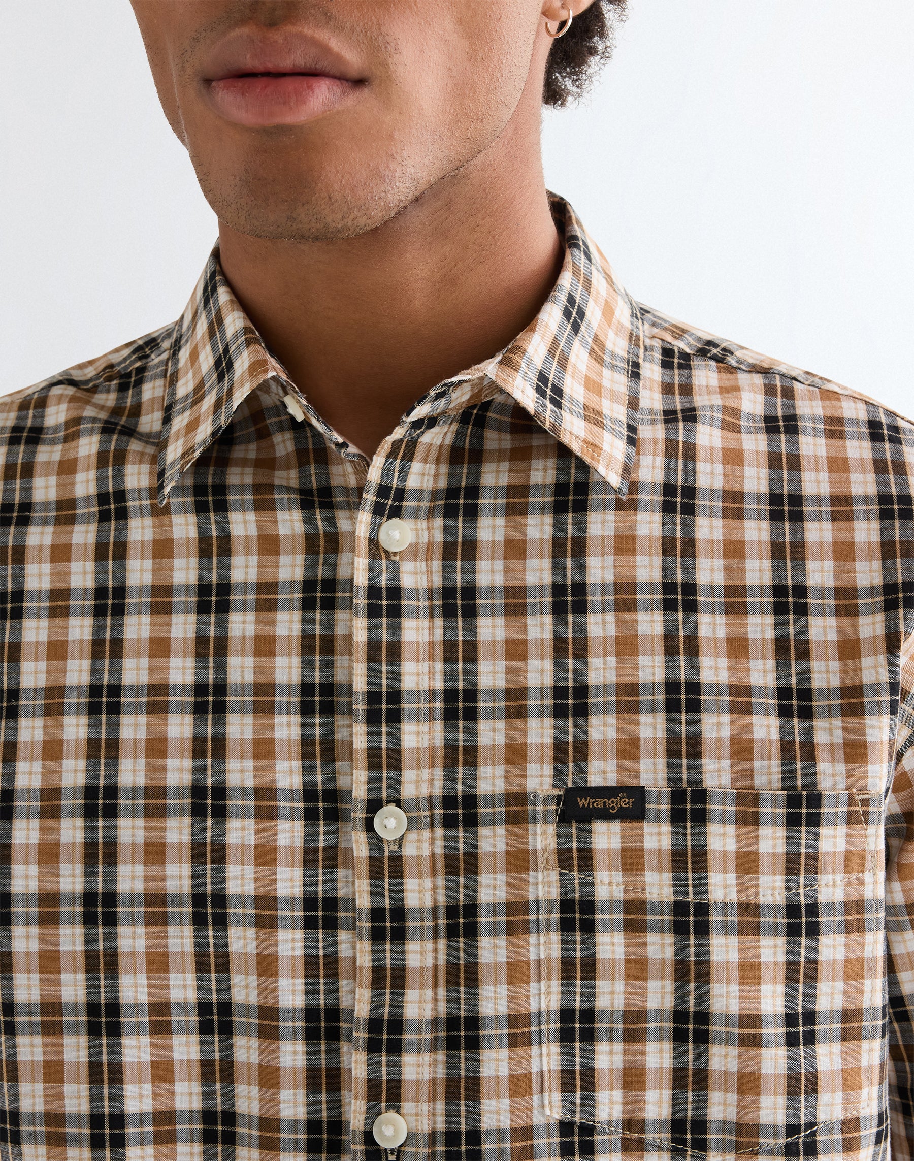 Camicia a maniche corte con 1 taschino in Golden Wheat Camicie Wrangler